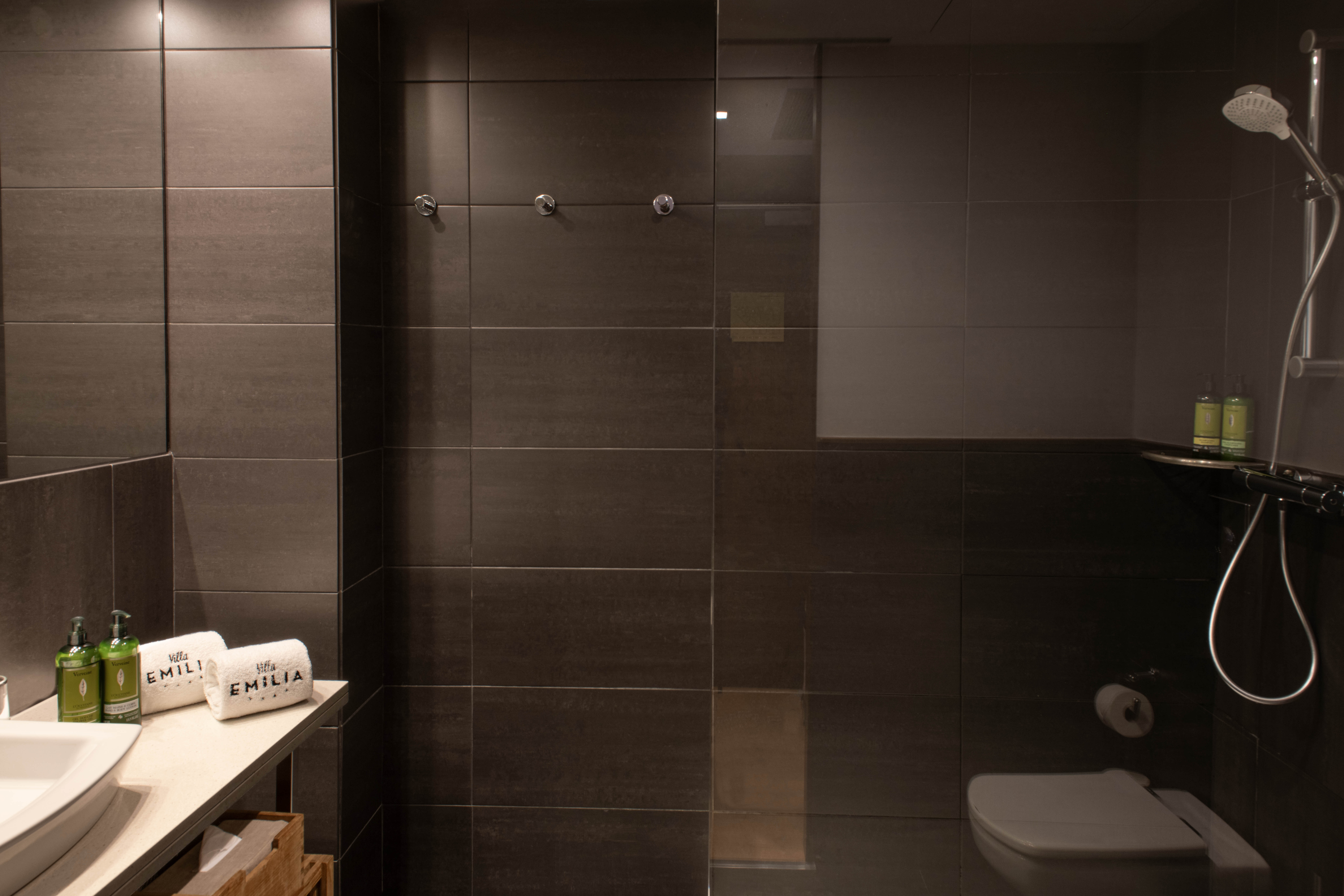 Double Premium Queen Bed