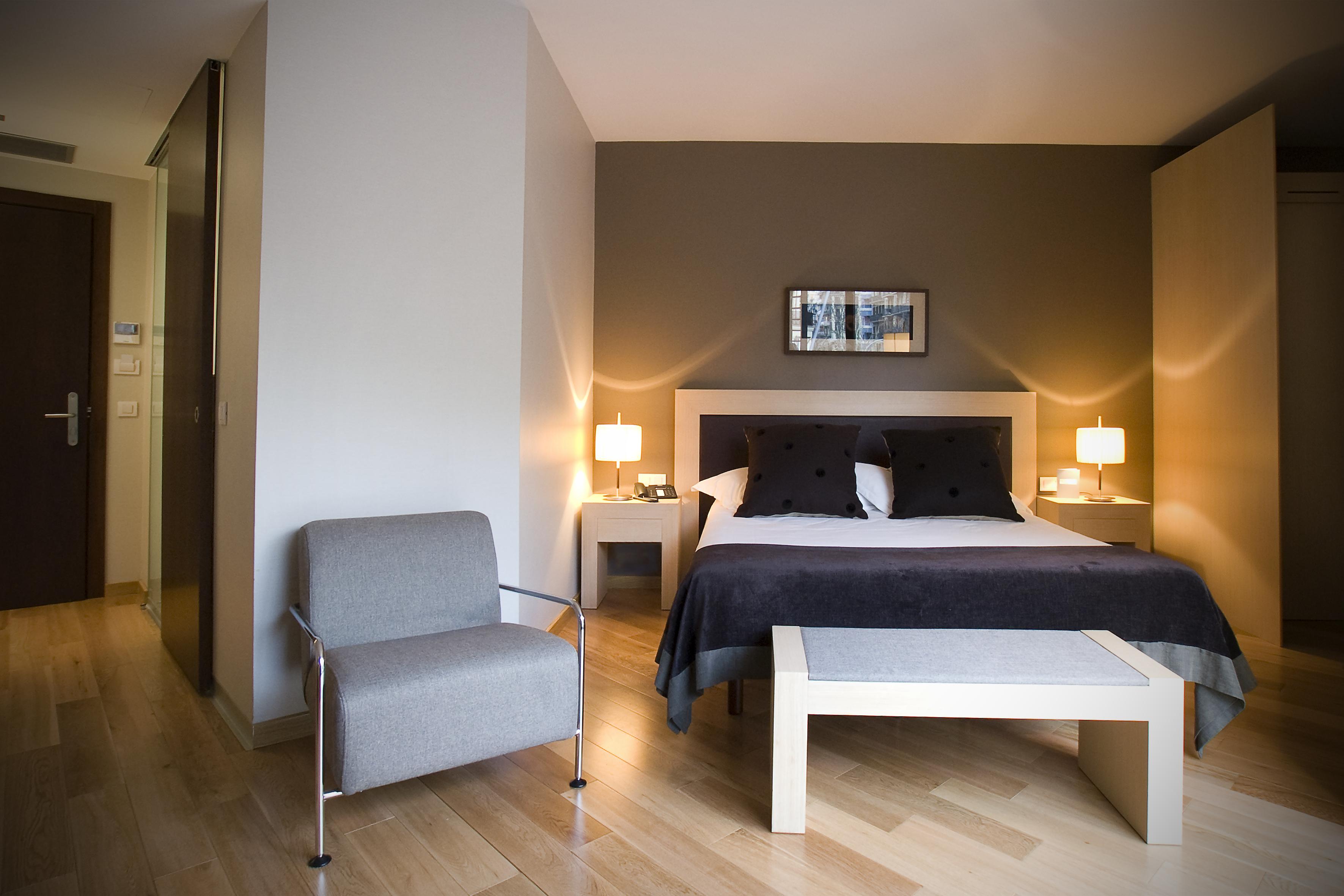 Double or Twin Standard