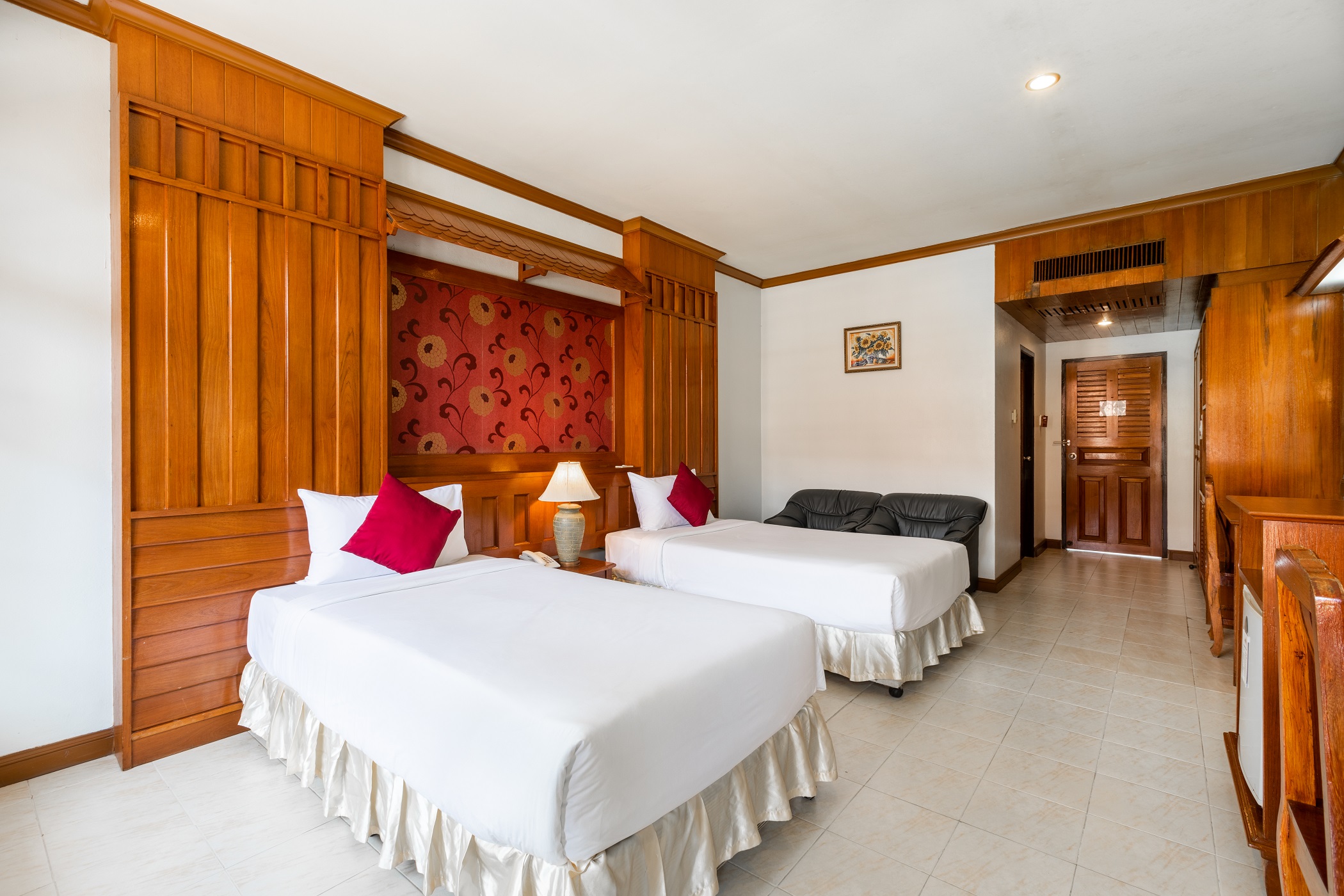 Double or Twin Deluxe