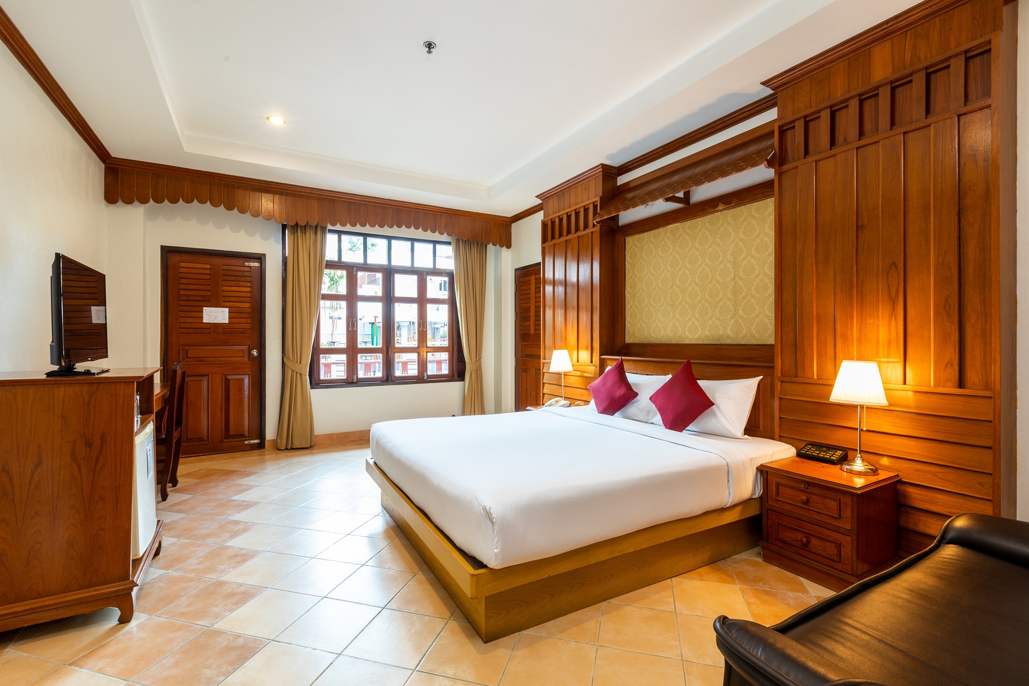 Double or Twin Deluxe