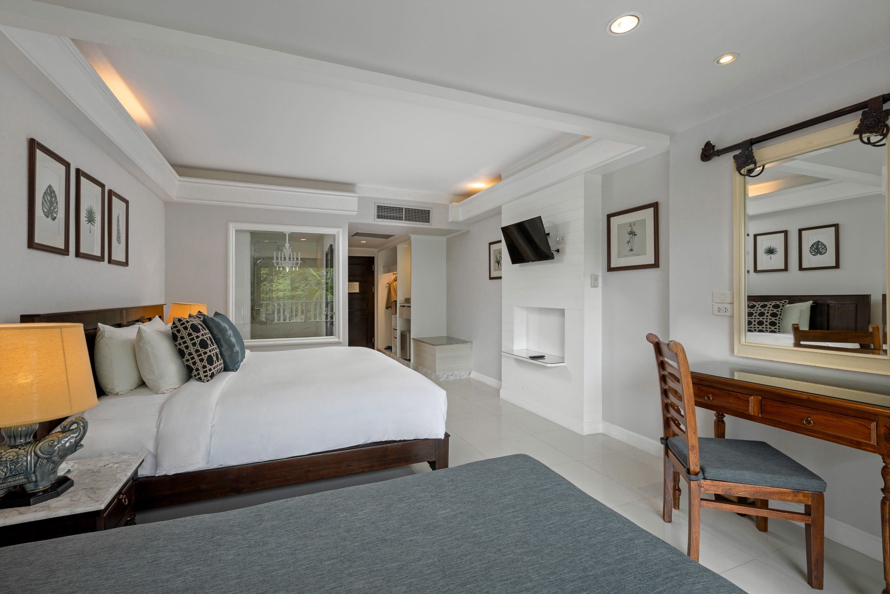 Double or Twin Deluxe