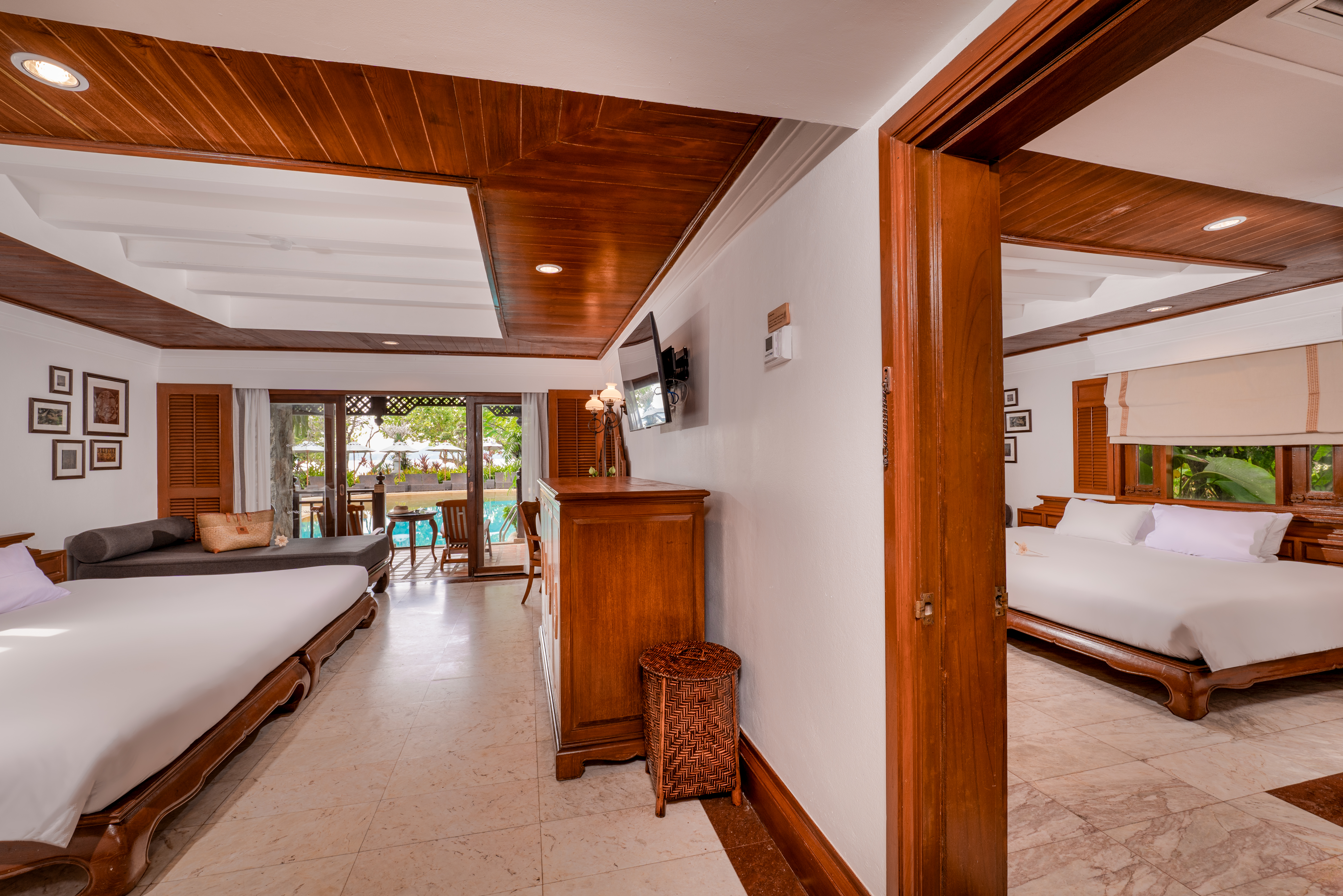 Family Room Connecting Room