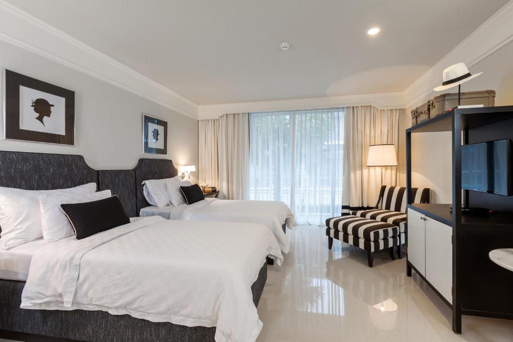 Double or Twin Deluxe