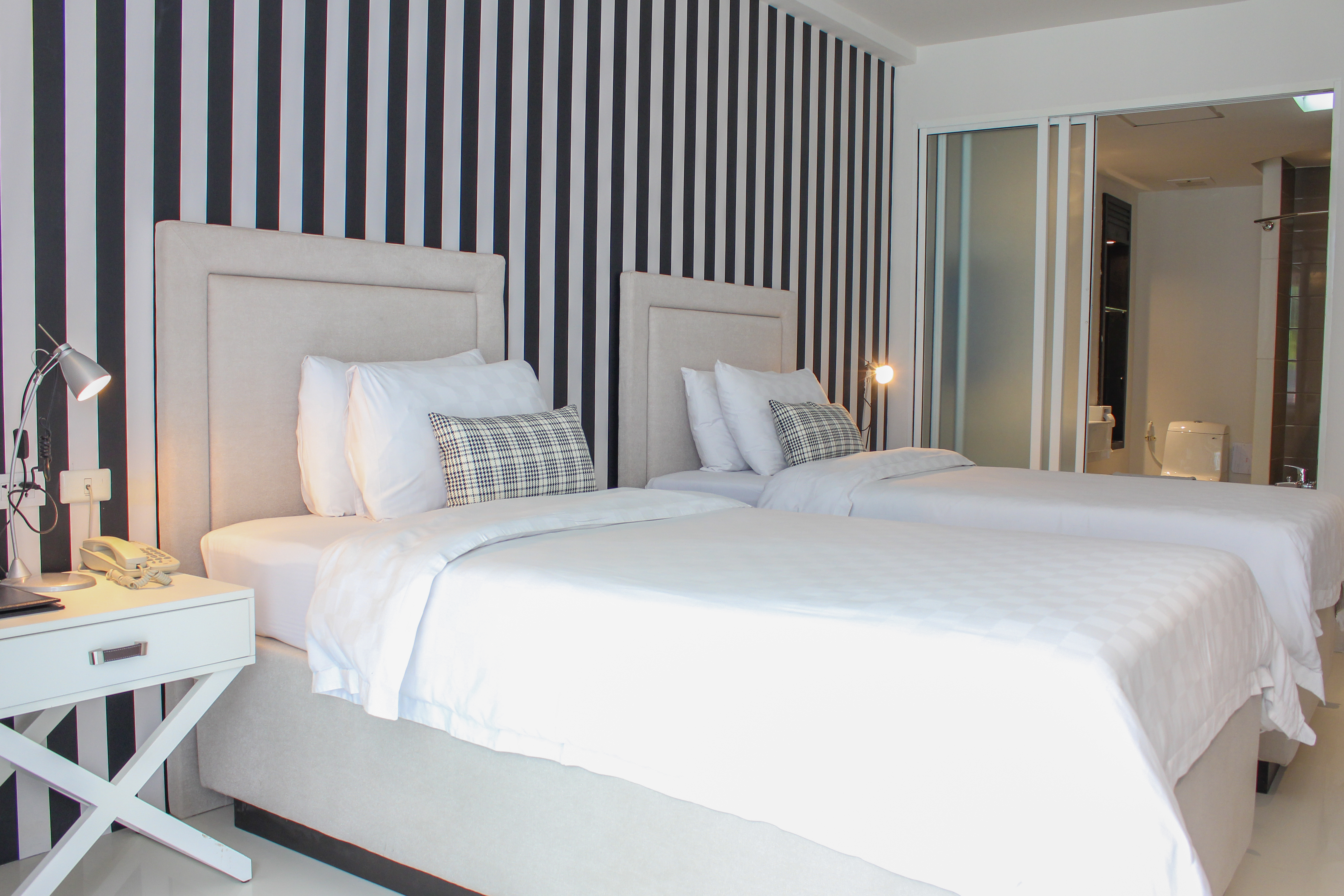 Double or Twin Deluxe