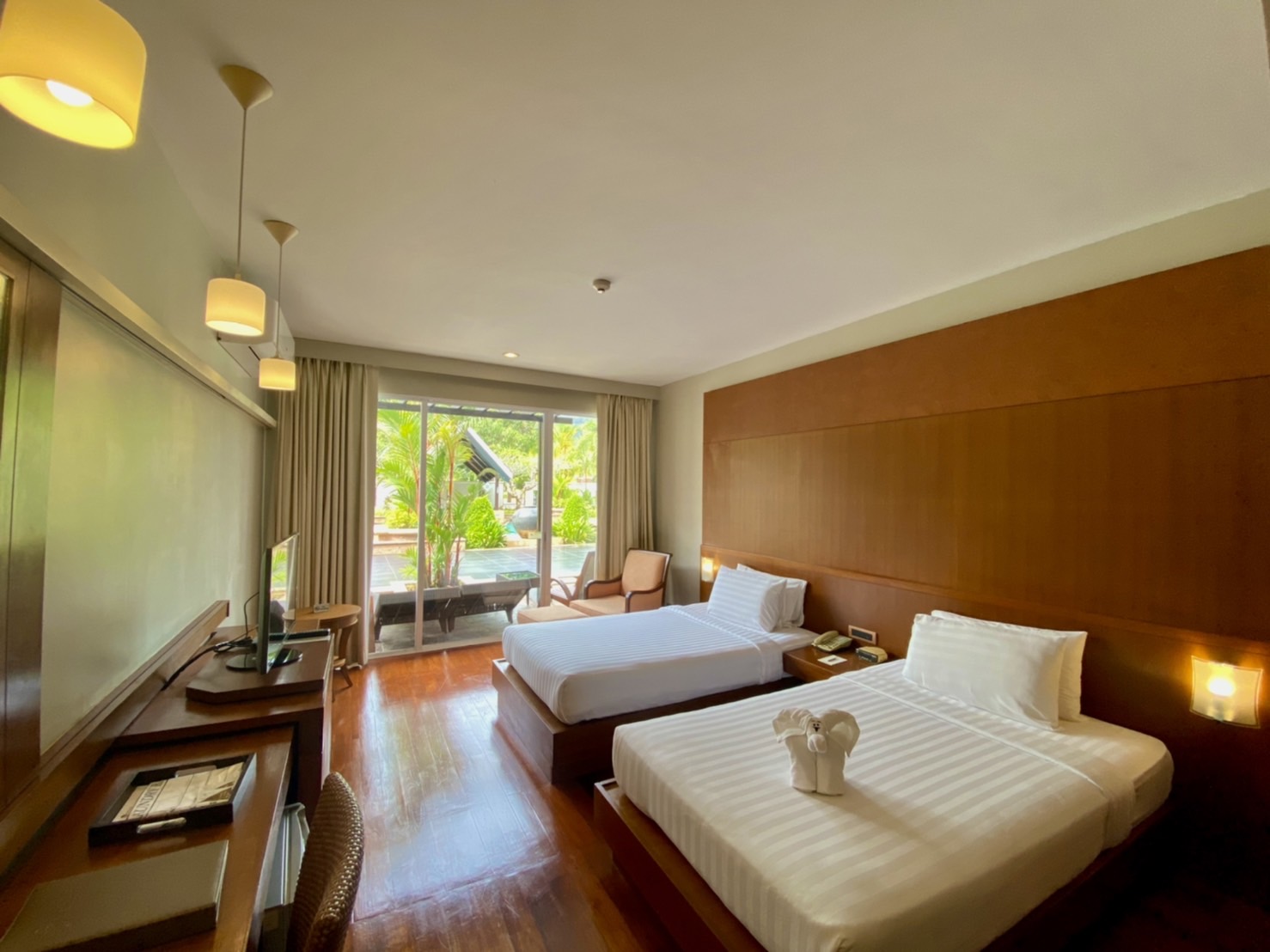 Double or Twin Deluxe