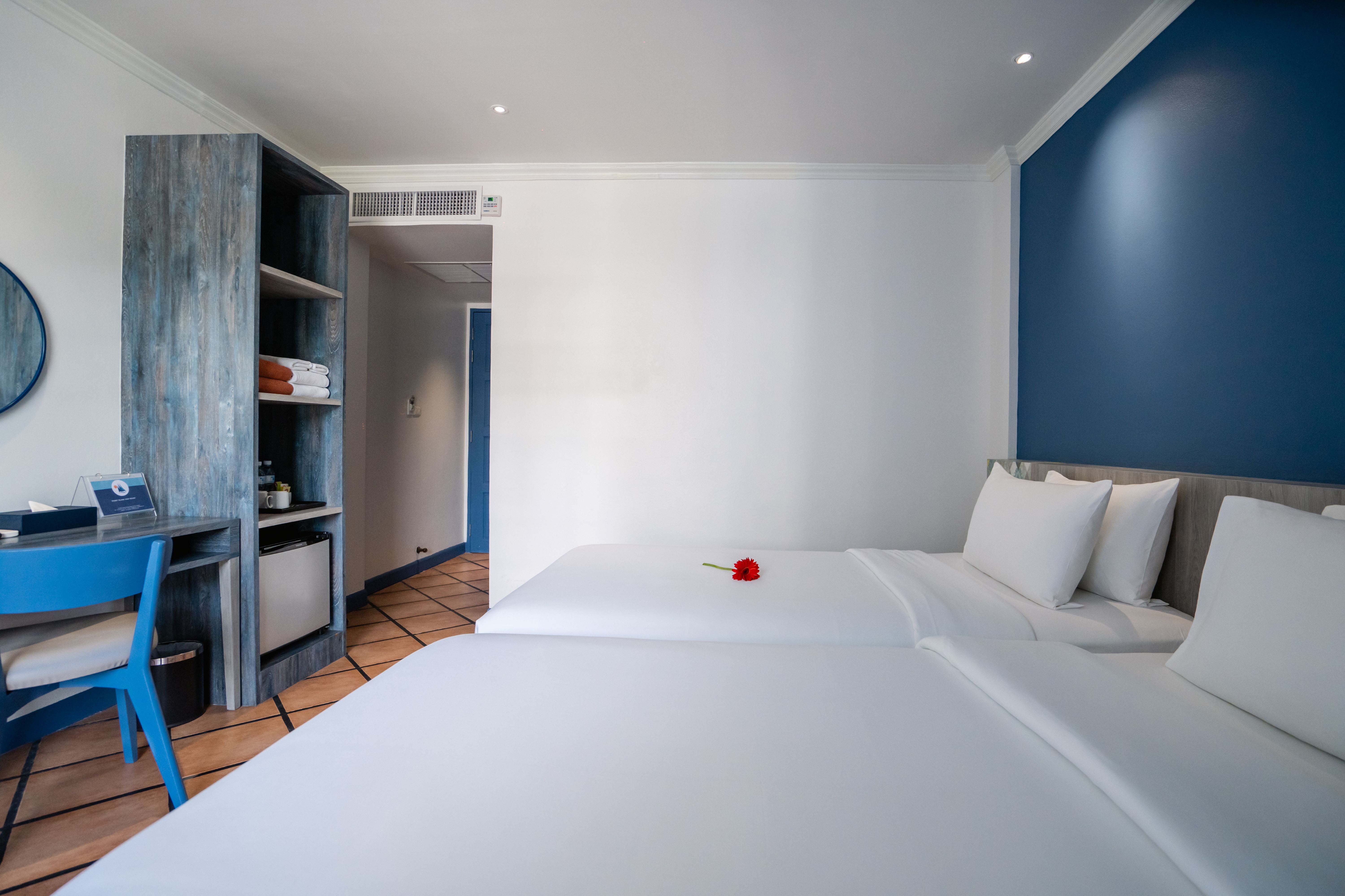 Double or Twin Superior