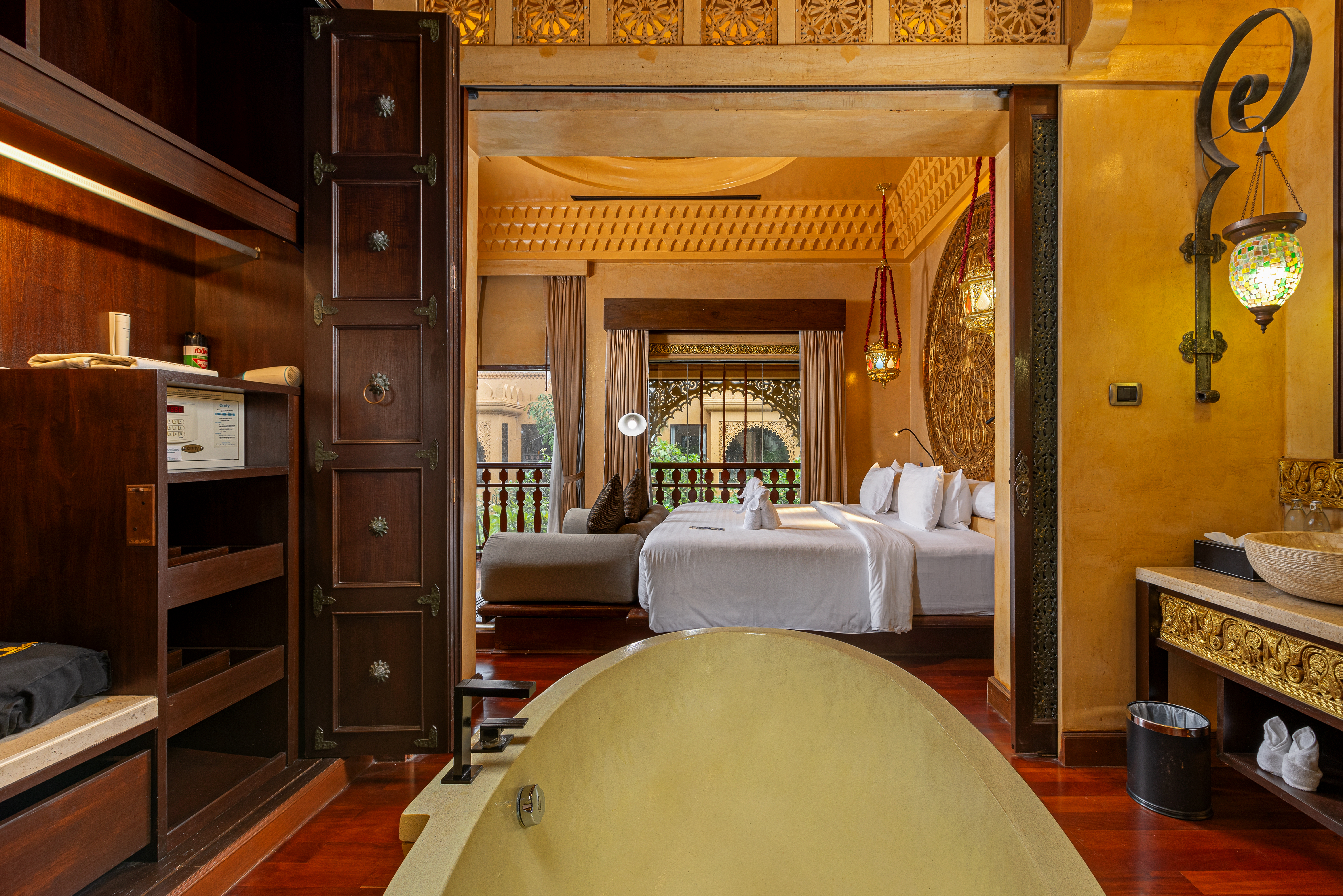 Double or Twin Standard