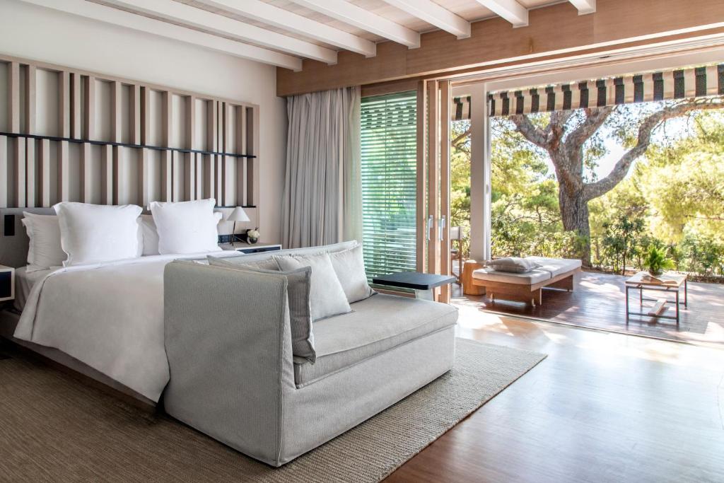 Bungalow Garden View