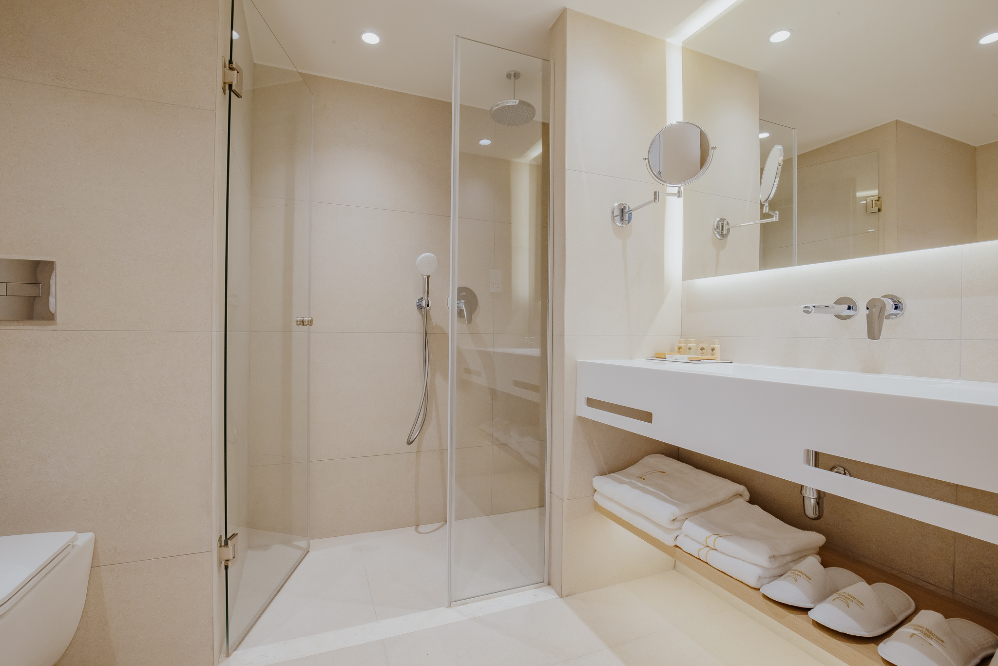 Family Room Superior