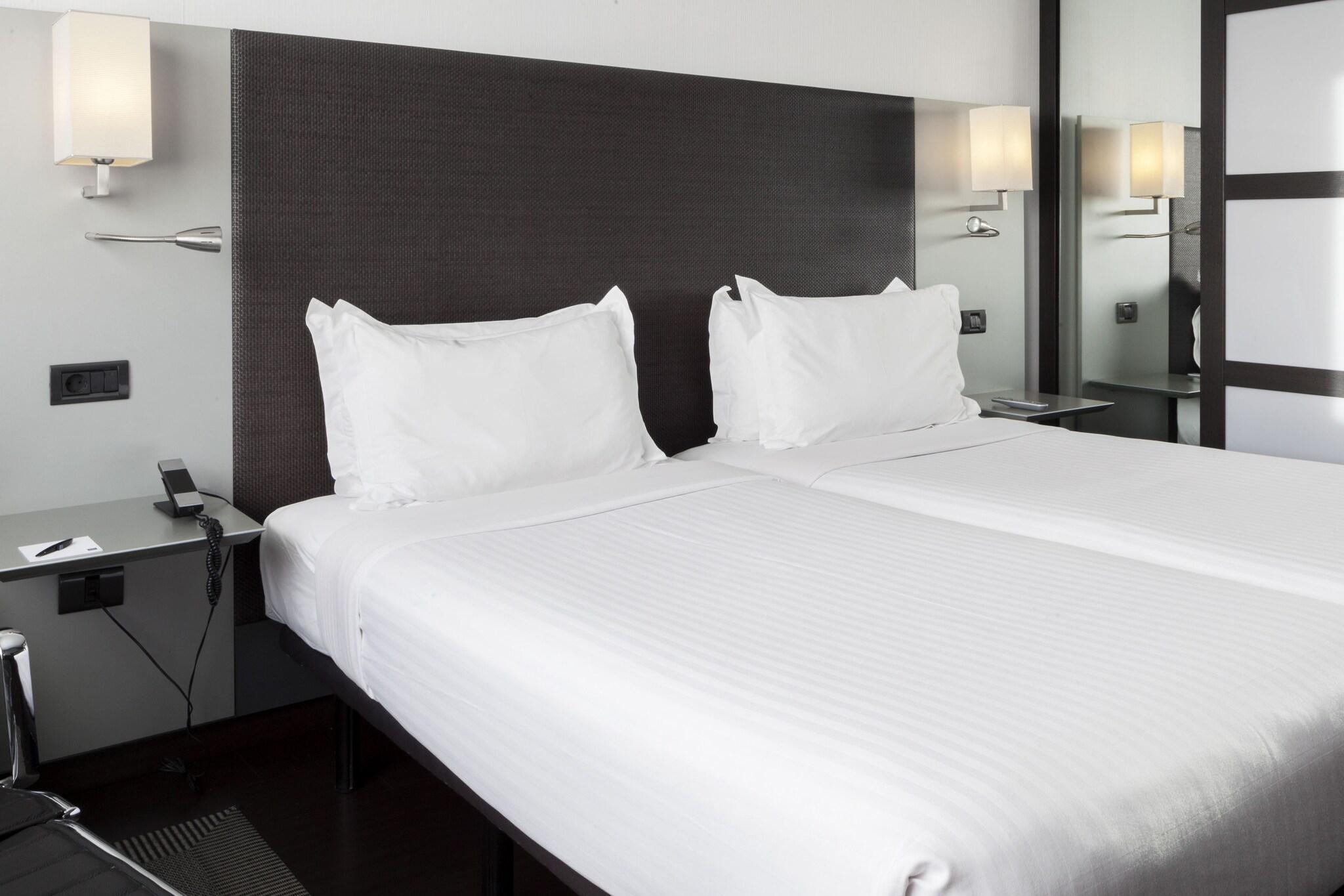 Double Queen Size Bed