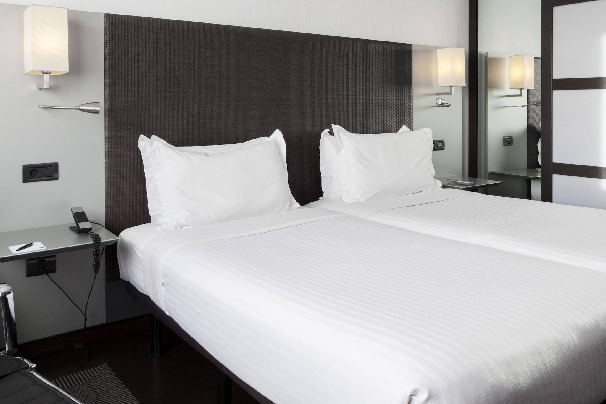 Double Queen Size Bed