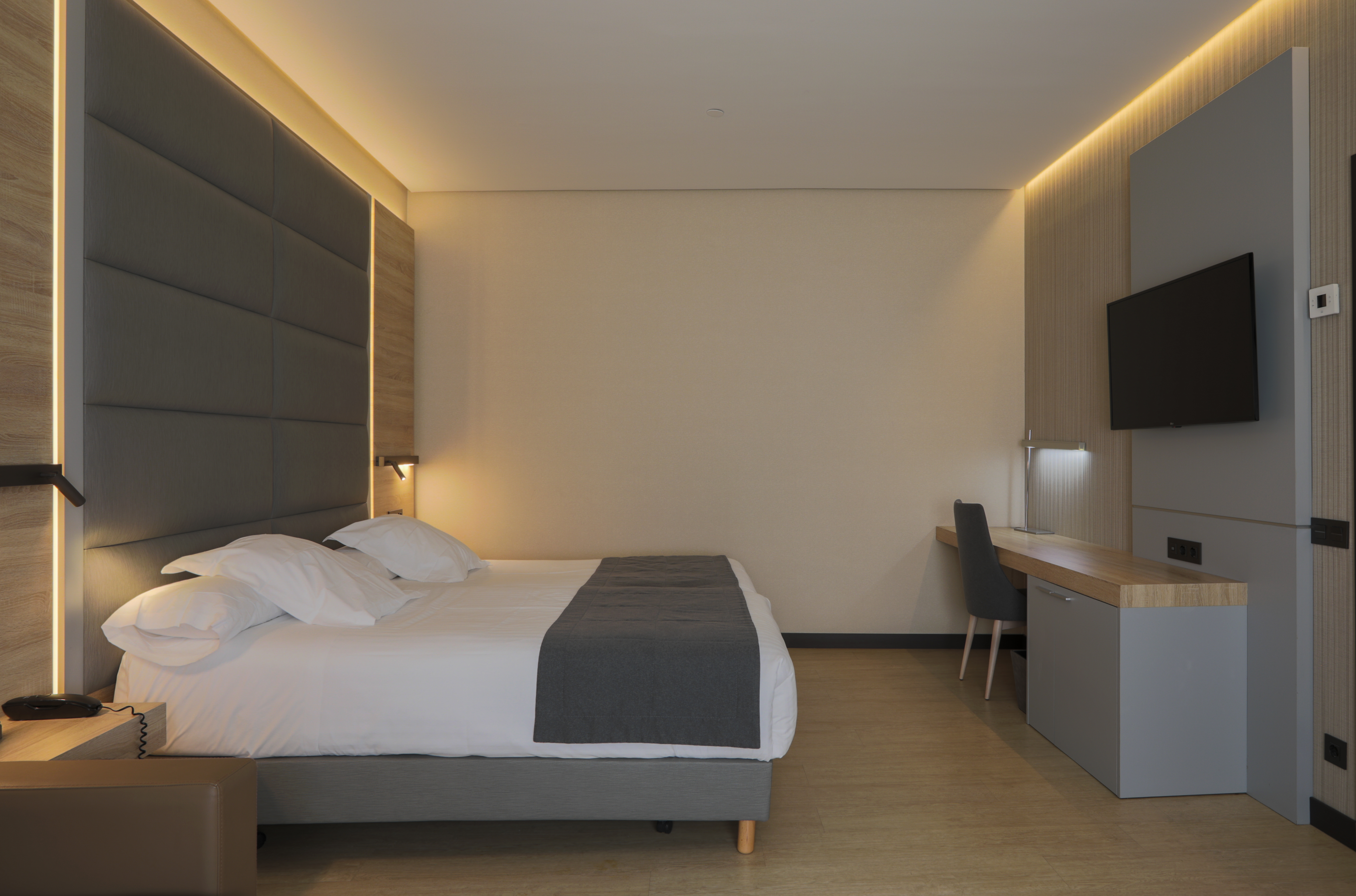 Family Room Capacity 5