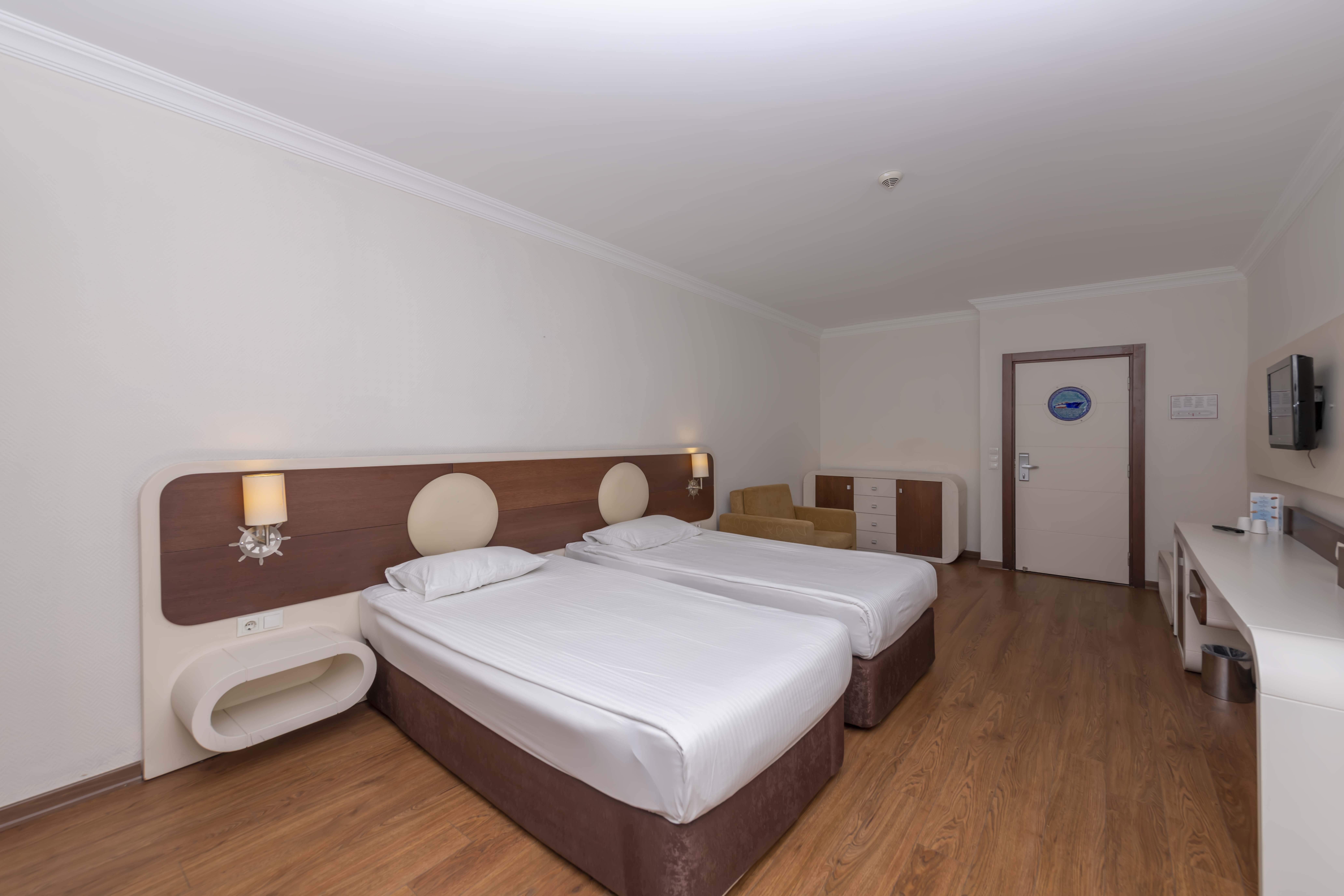 Family Room Connecting Room