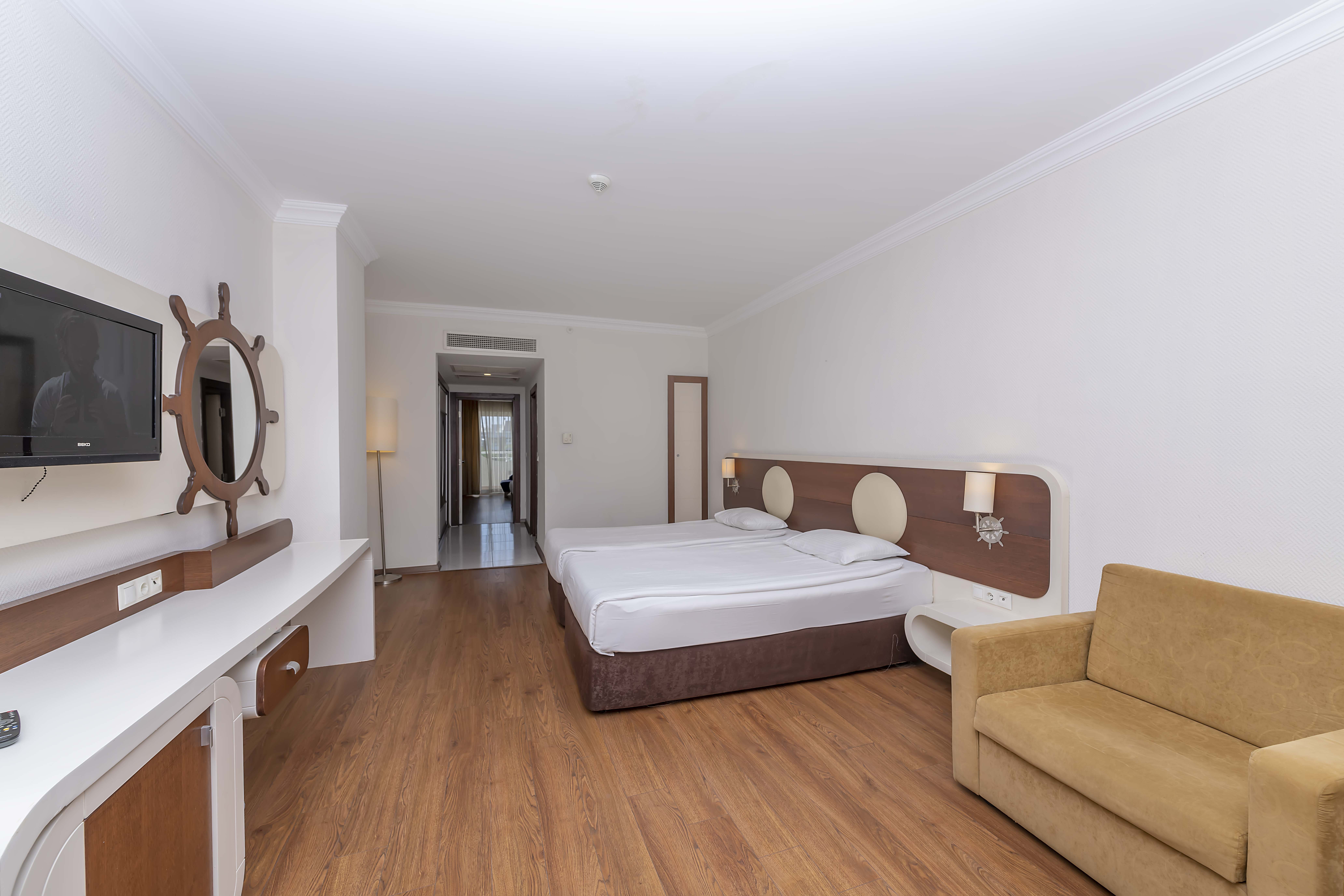 Family Room Connecting Room