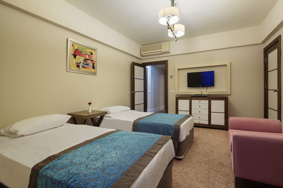 Family Room Side Sea View