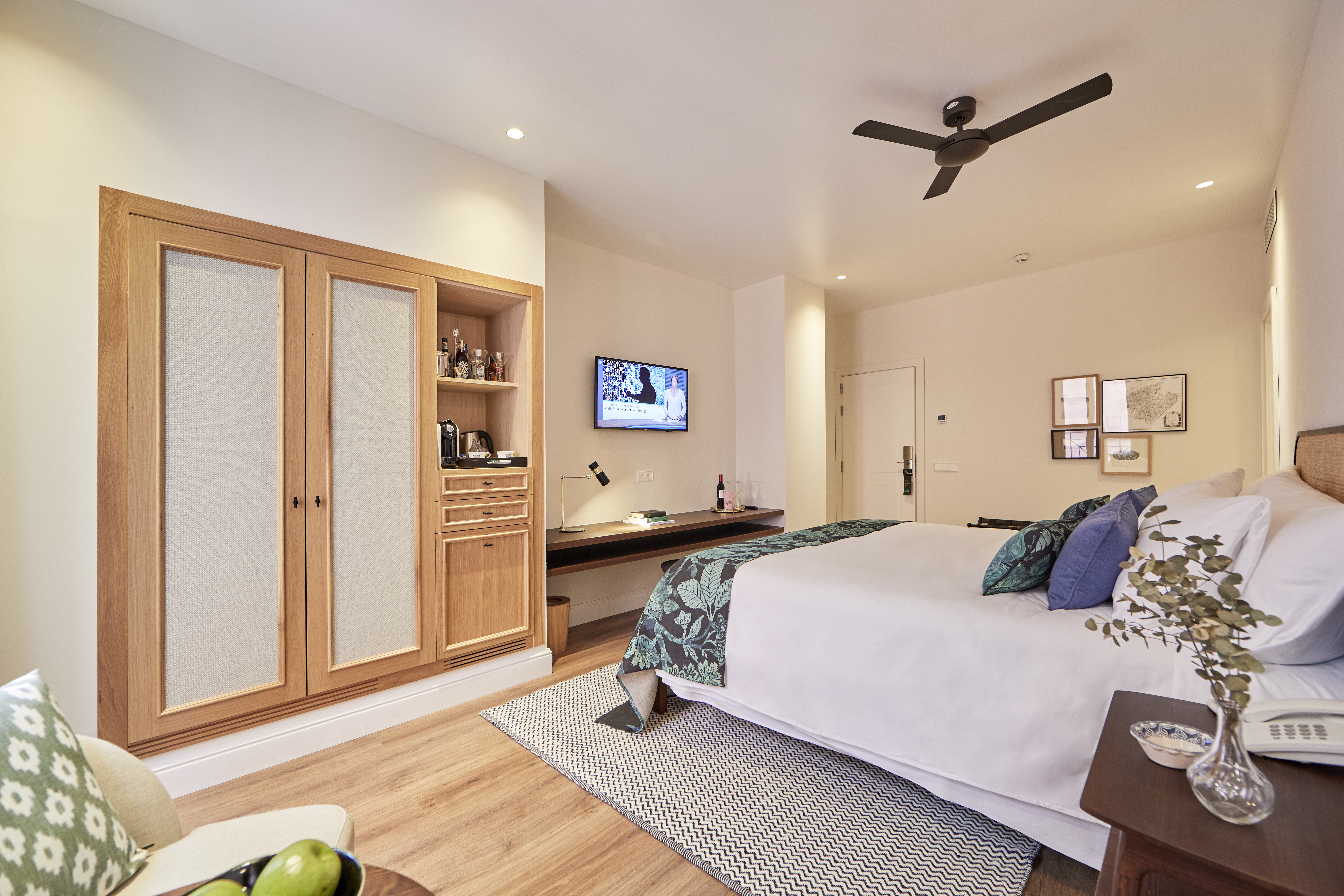 Double Single Superior