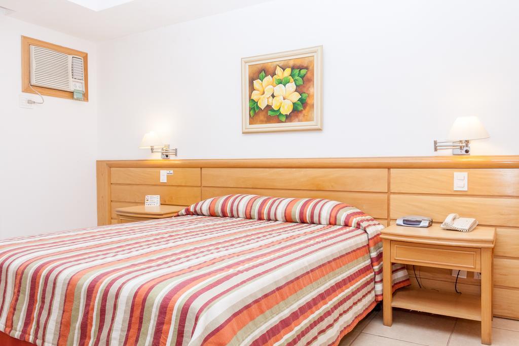 Single Deluxe Pool View