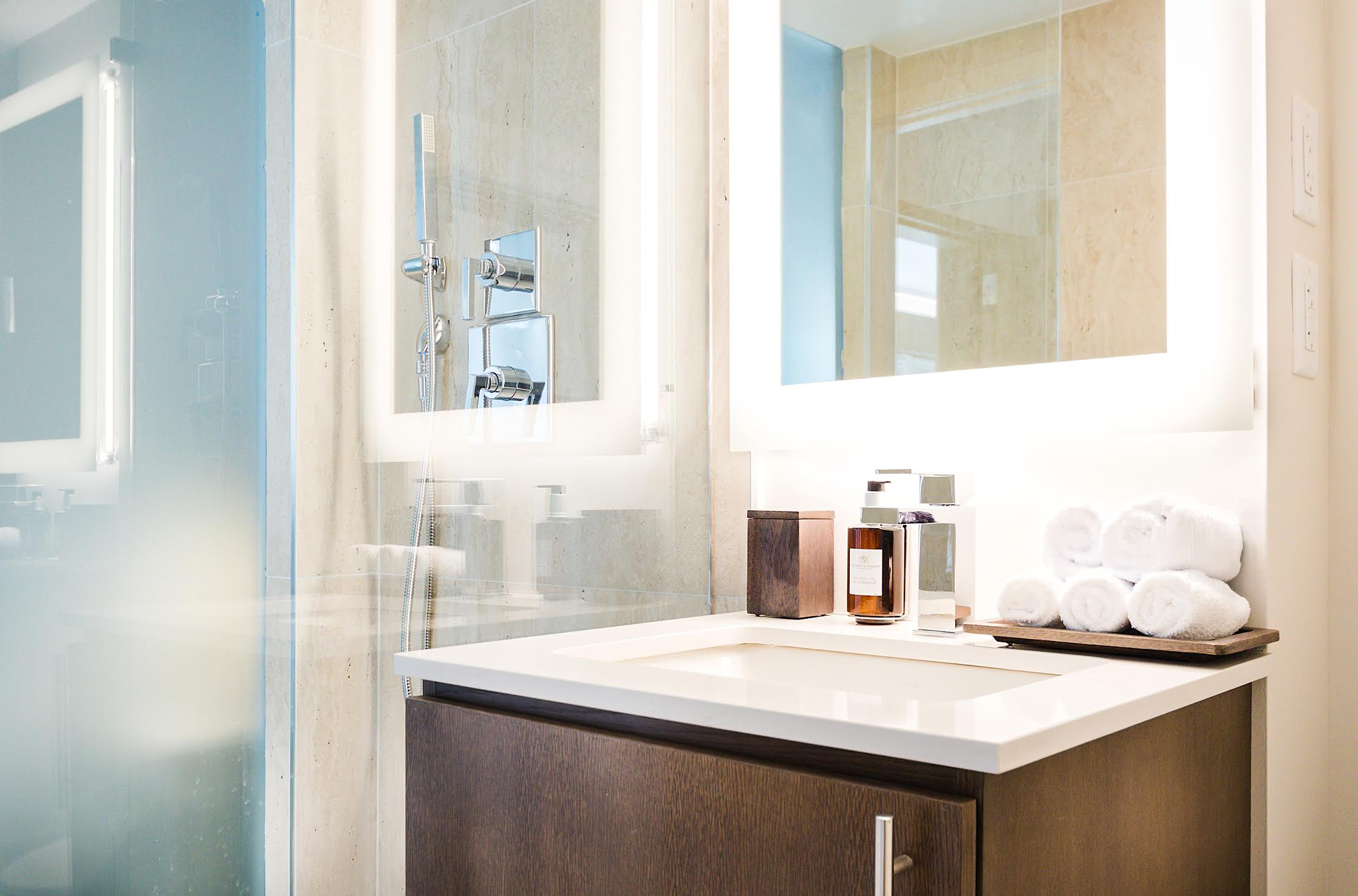 Double Premium Queen Bed