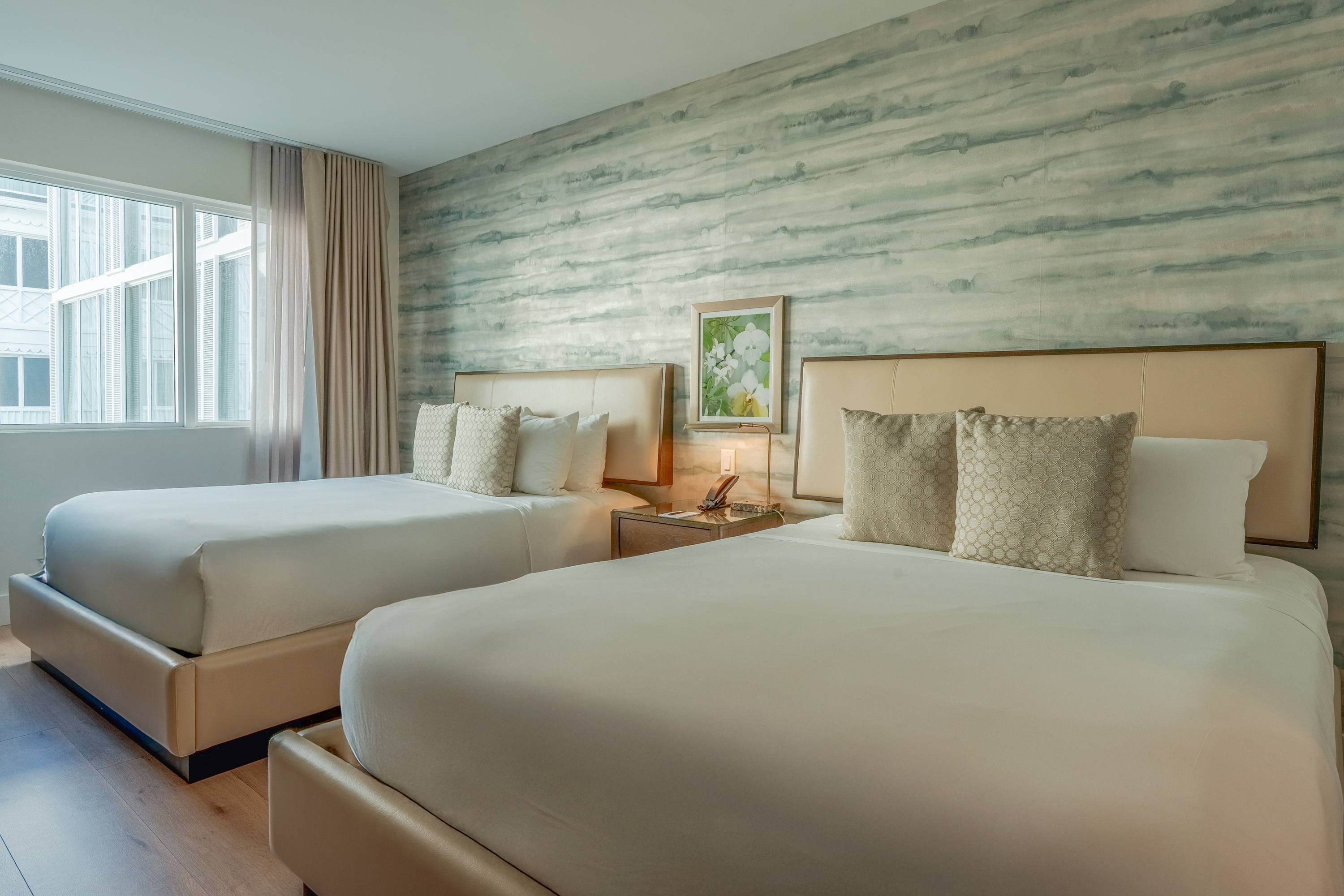 Double Two Queen Beds Premium