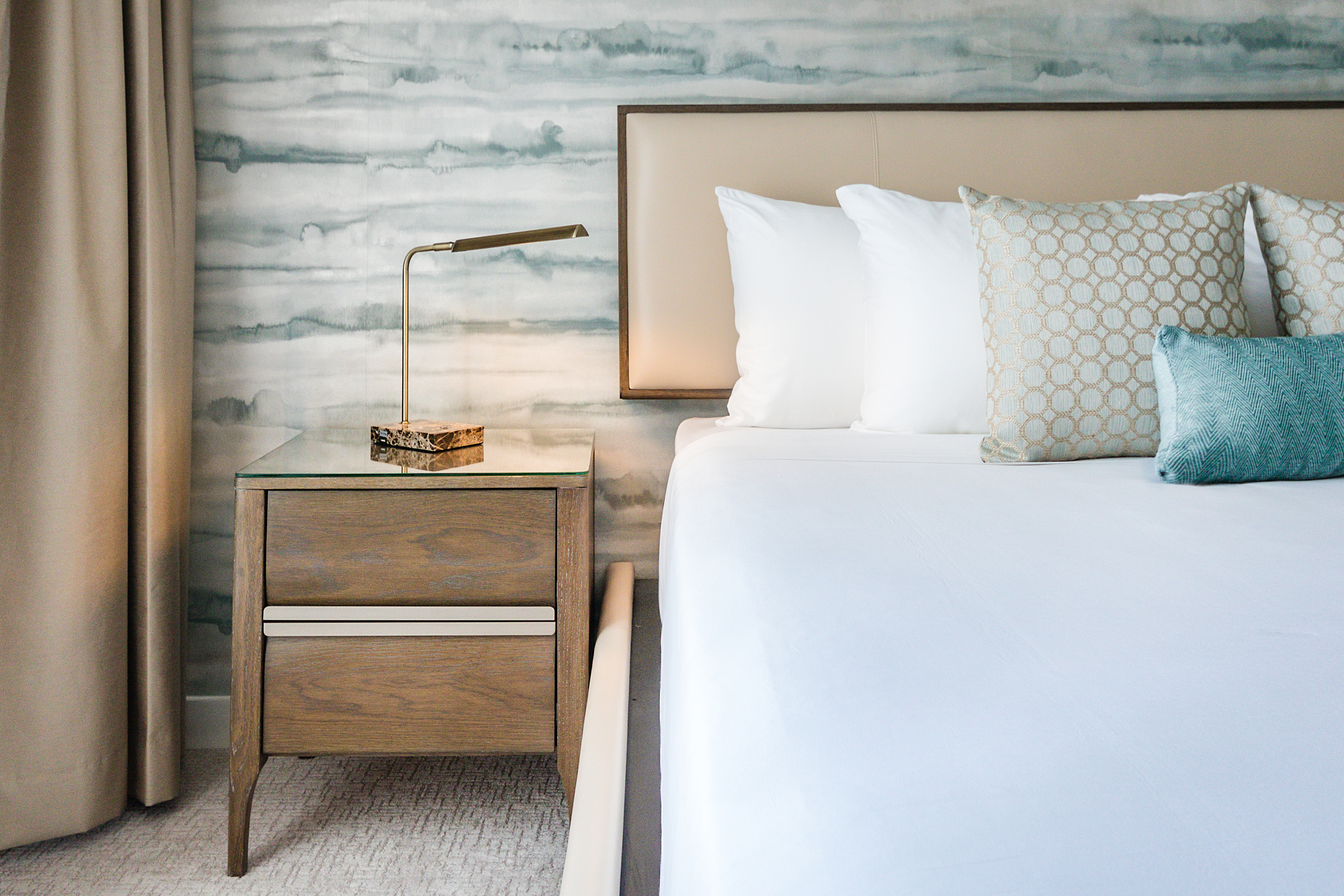 Double Two Queen Beds Premium