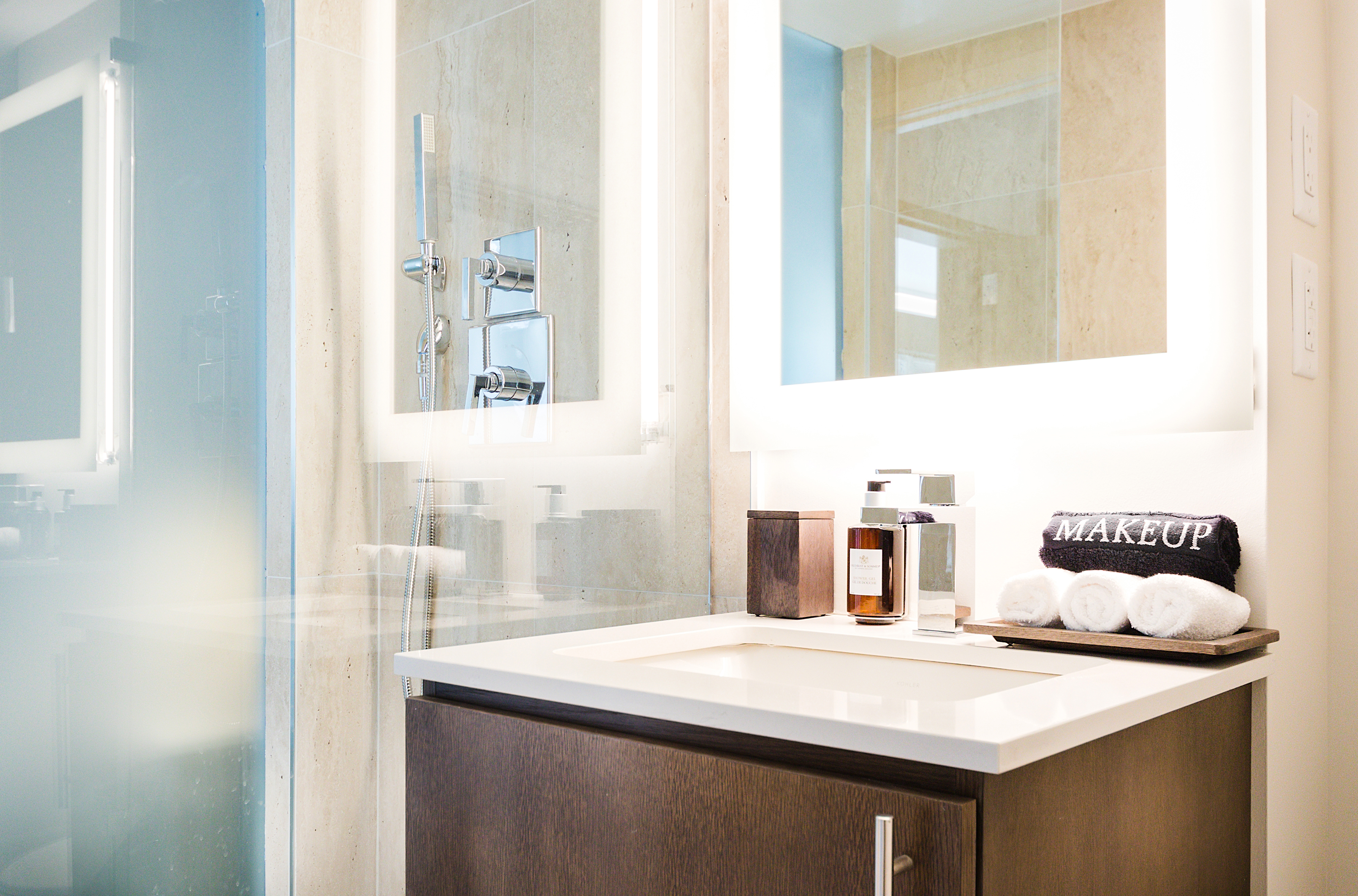 Double Accessible with Views