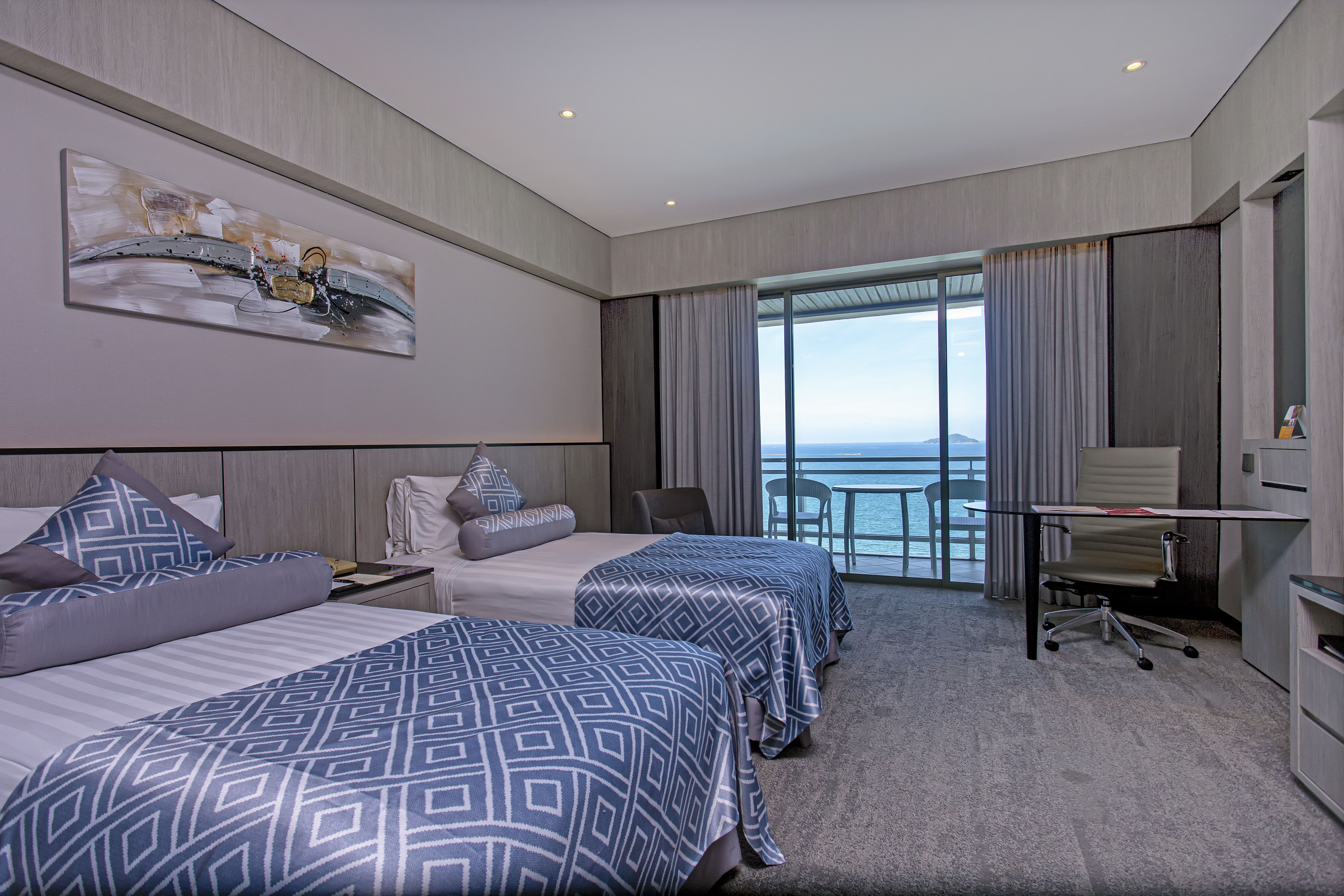 Twin Premium Sea View