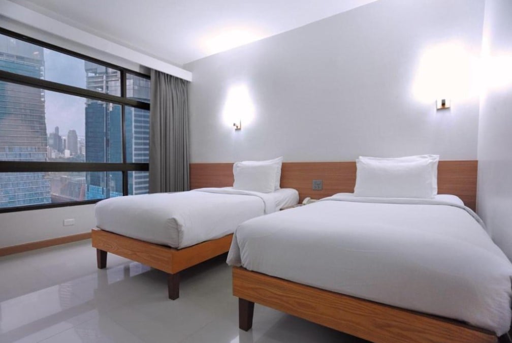 Double or Twin Deluxe