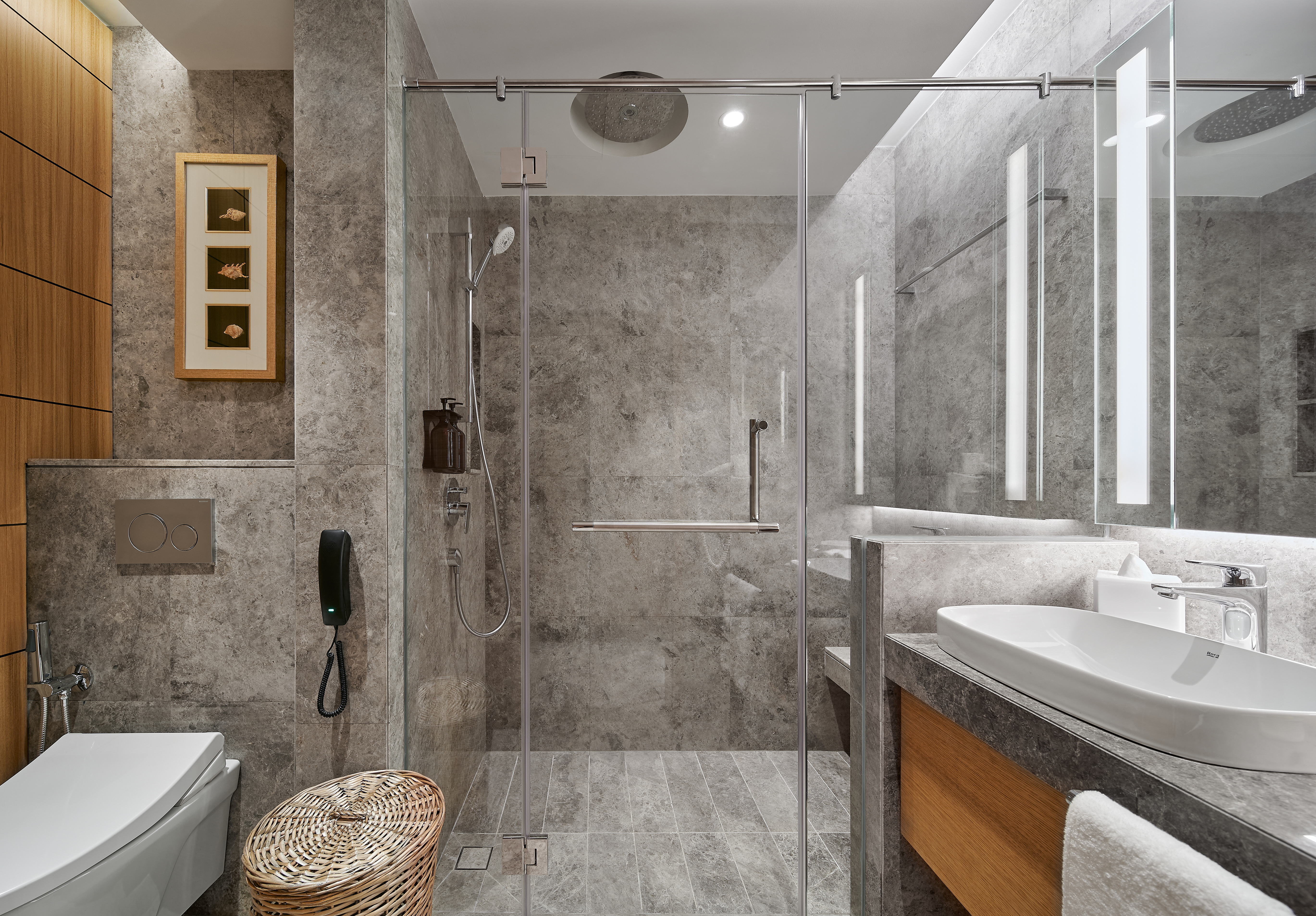 Double or Twin Deluxe