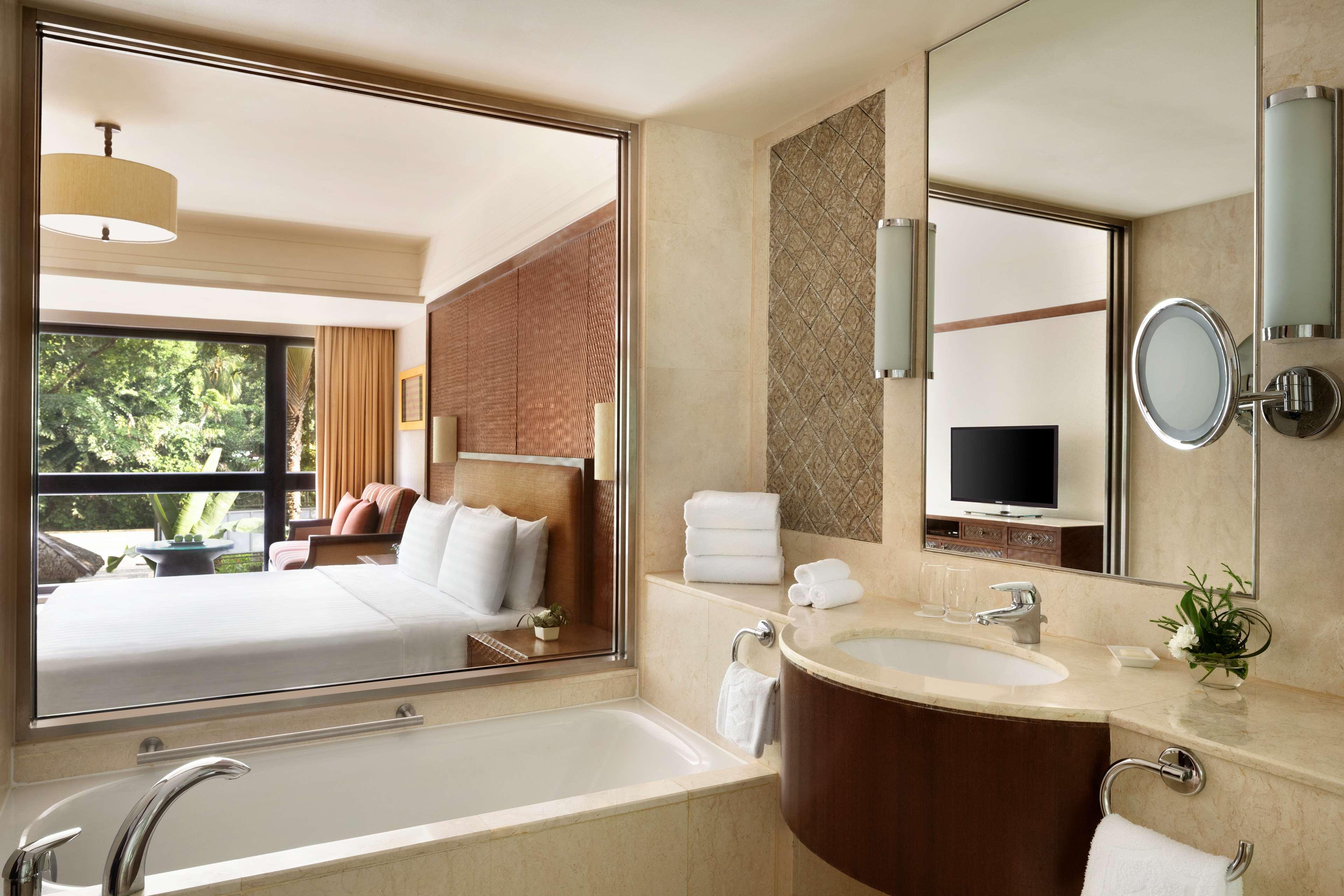 Double Superior King Bed