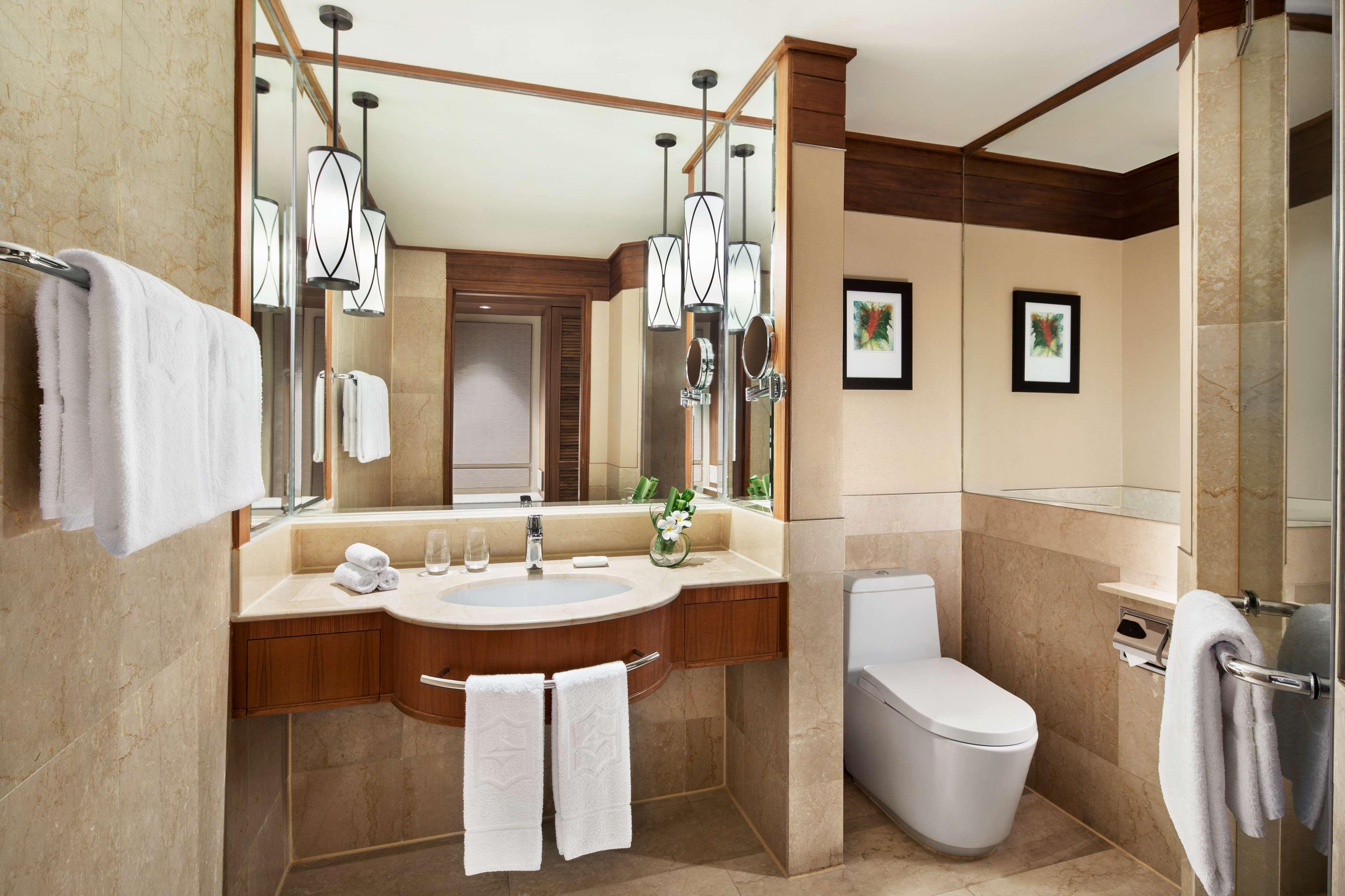 Family Room Executive Garden View