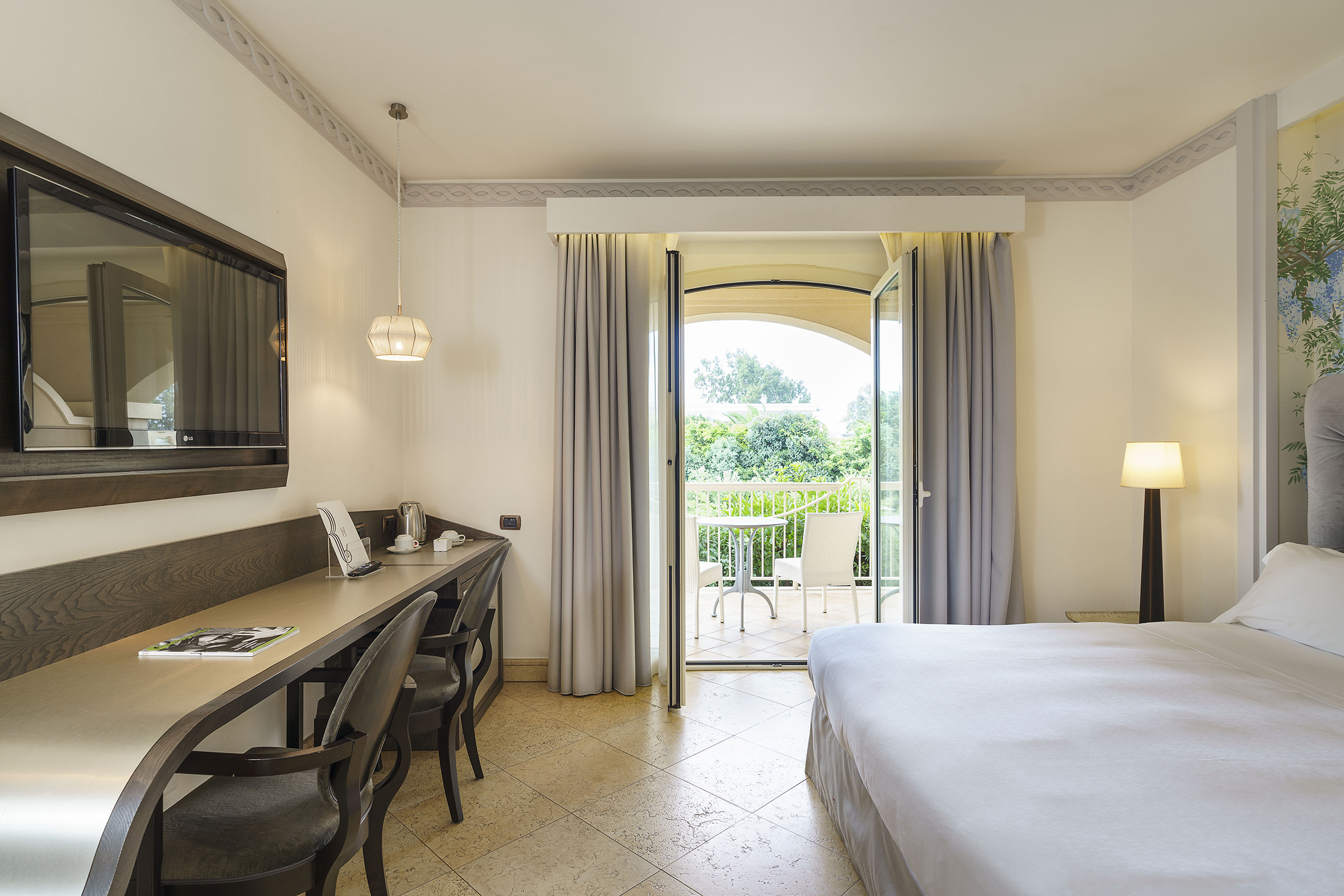 Double or Twin Deluxe