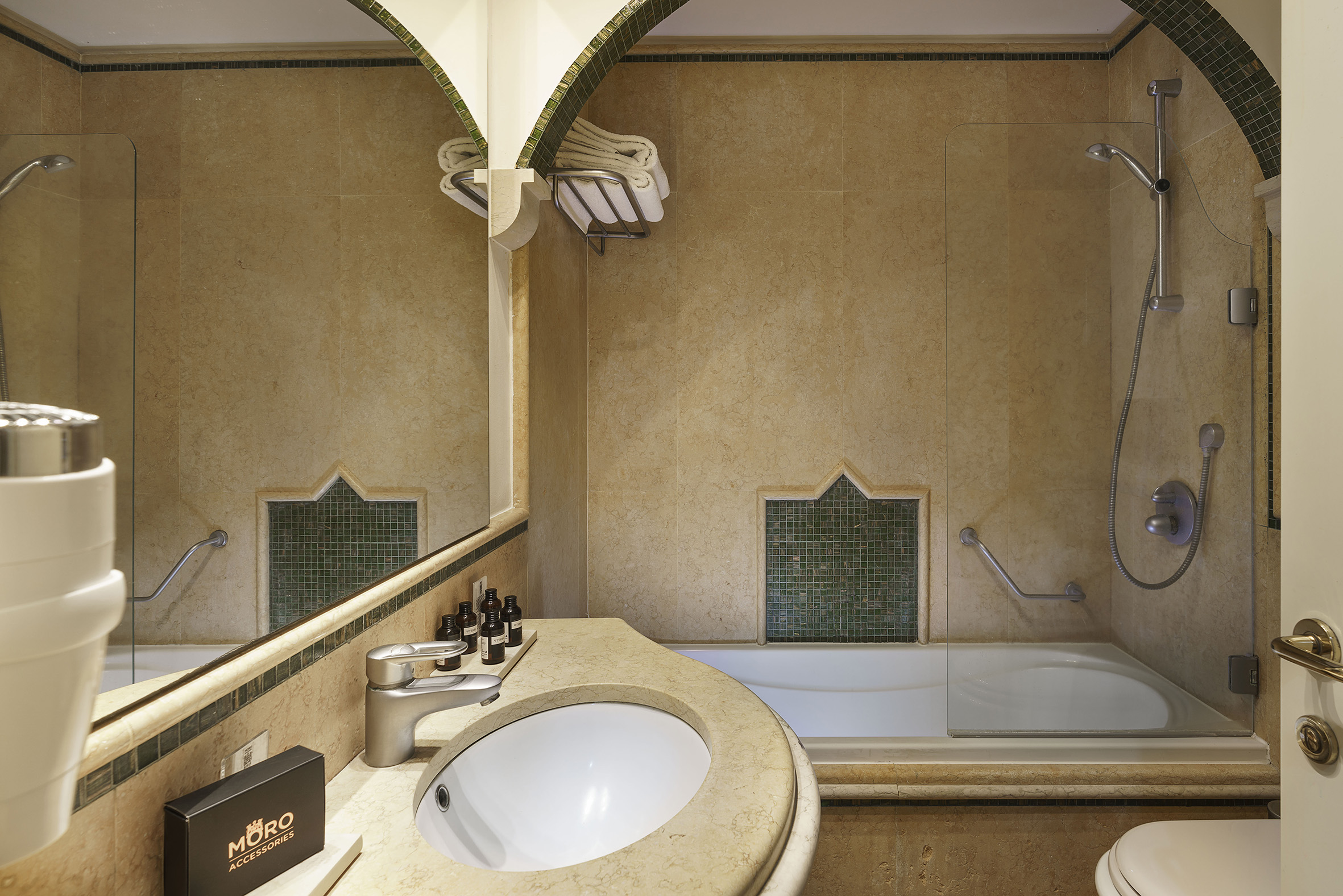 Double or Twin Deluxe