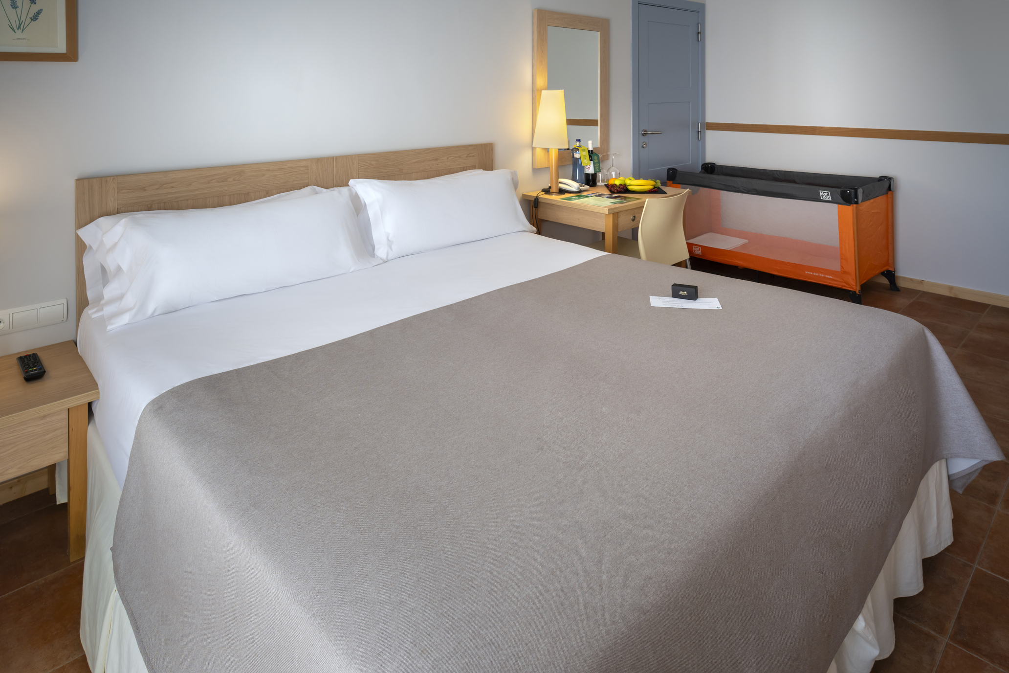 Double or Twin Standard