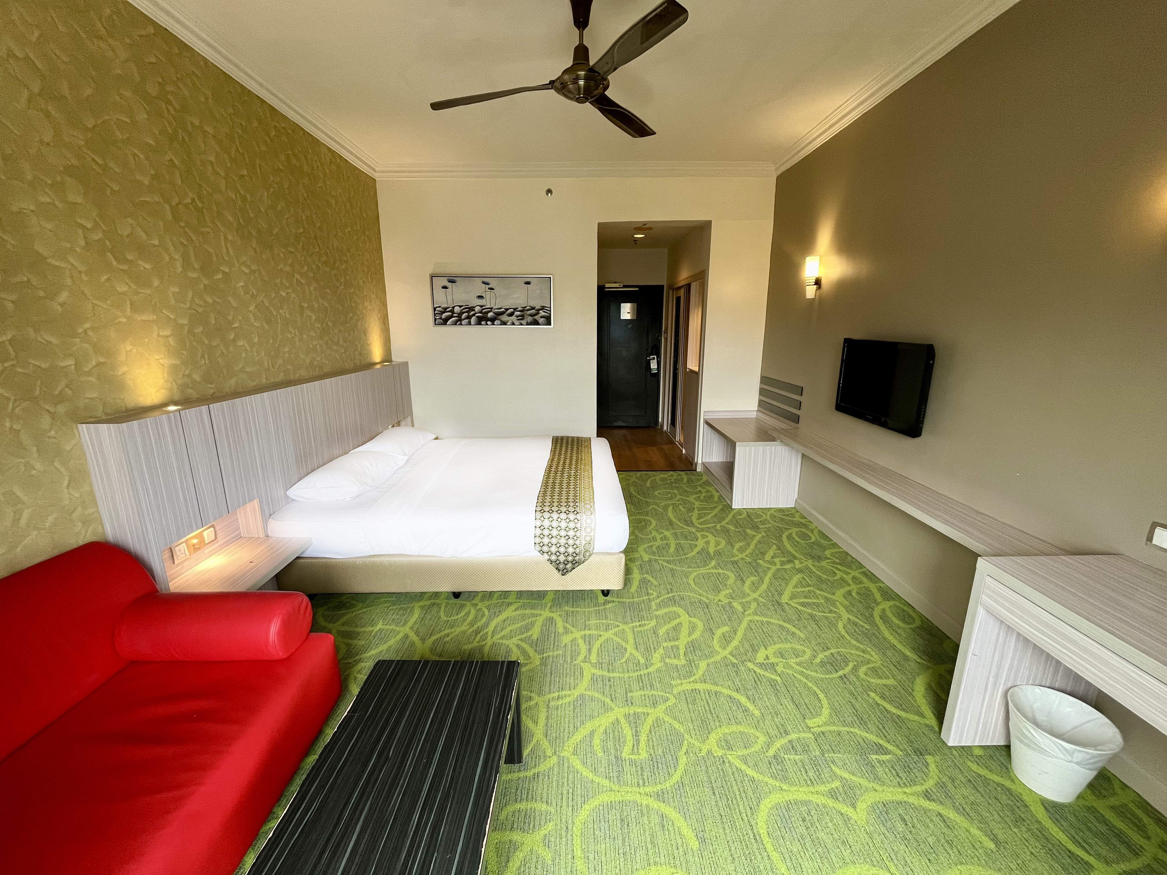 Double Deluxe Premium