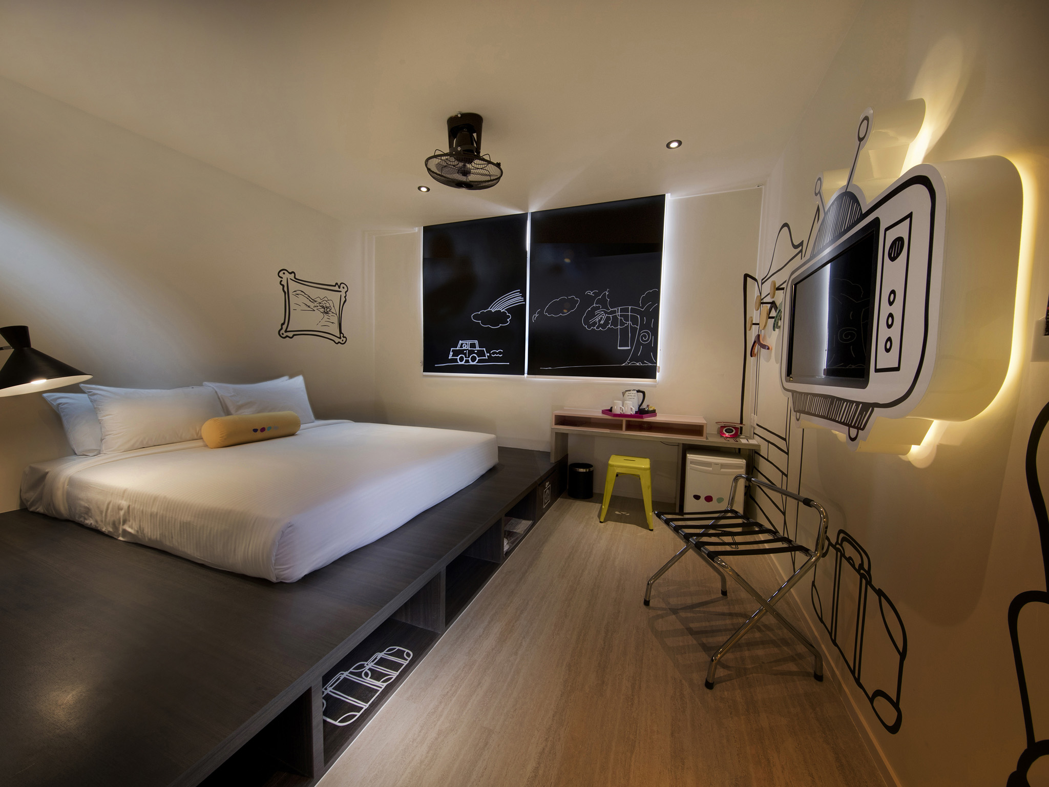 Double King Size Bed