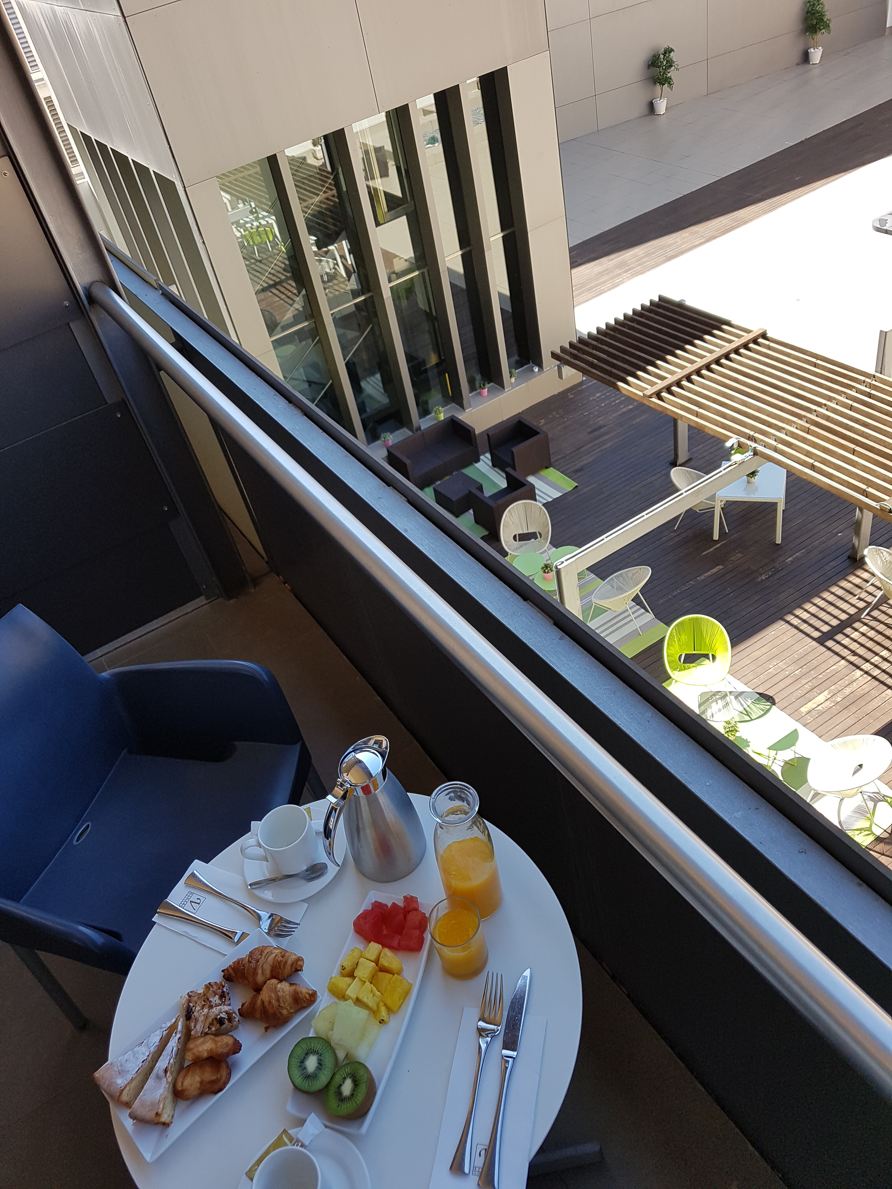 Double Single with Terrace