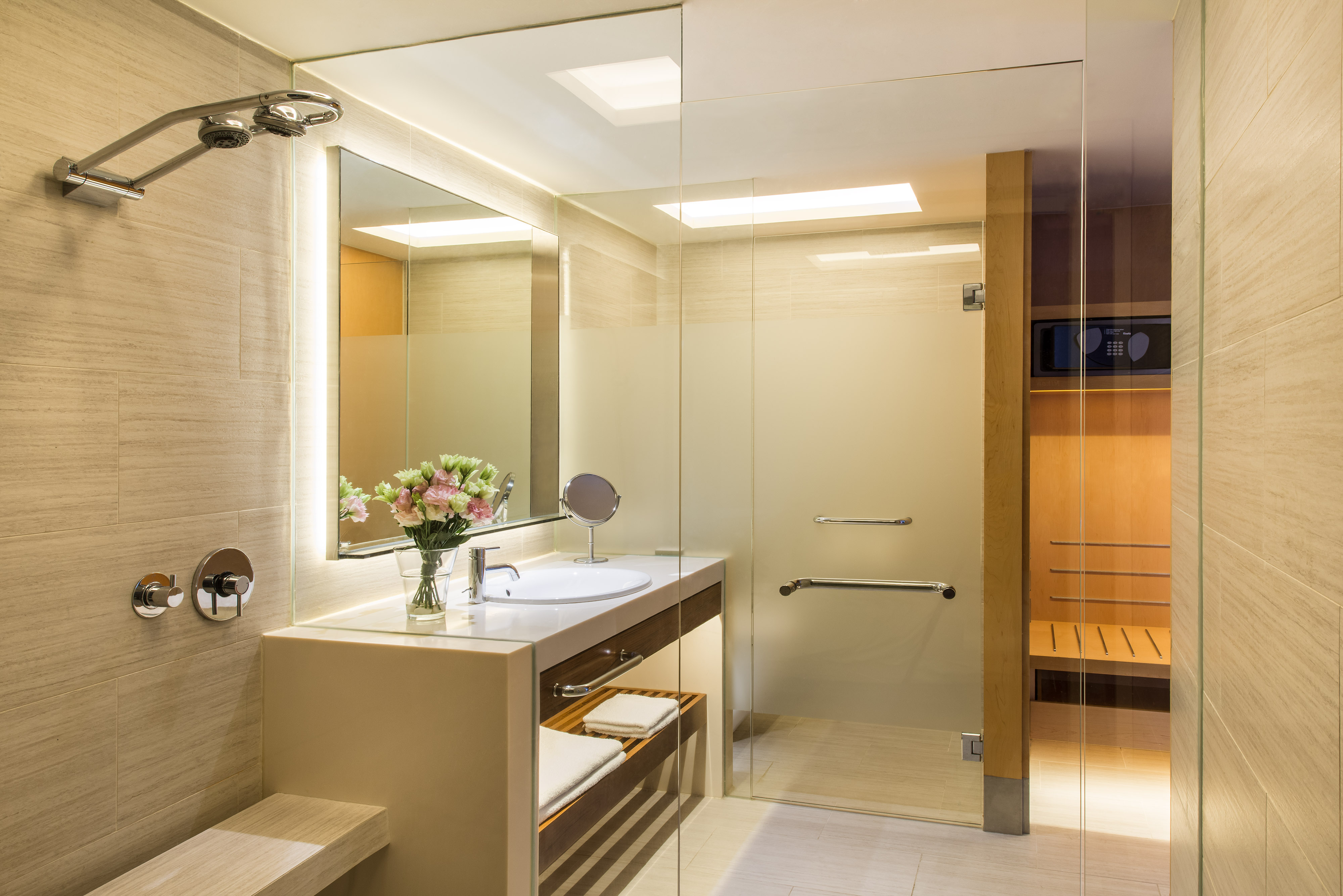 Double or Twin Deluxe with Balcony