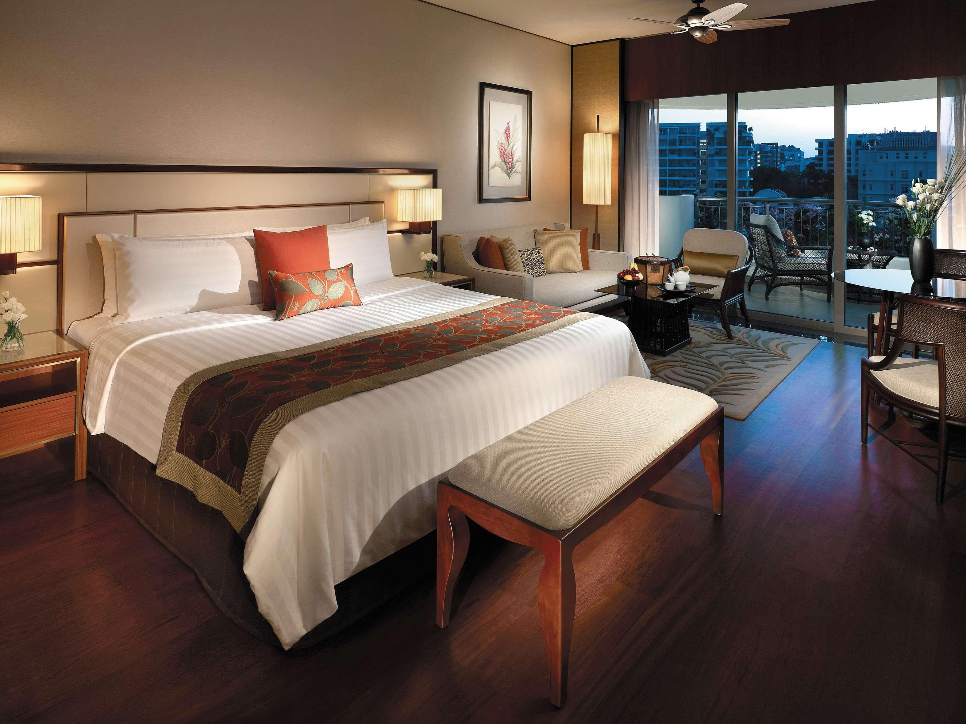 Double Deluxe King Bed