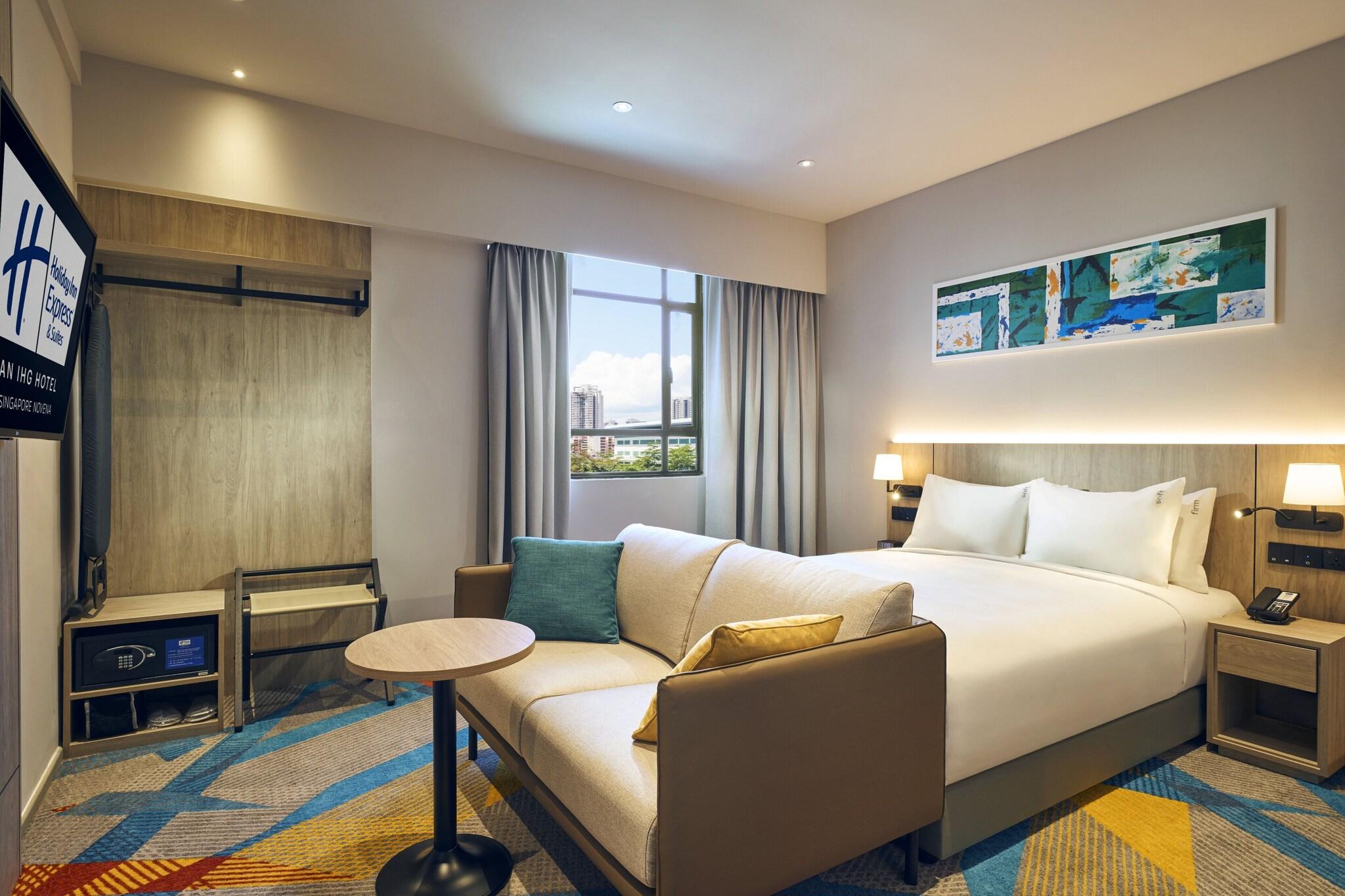 Suite with Kitchenette