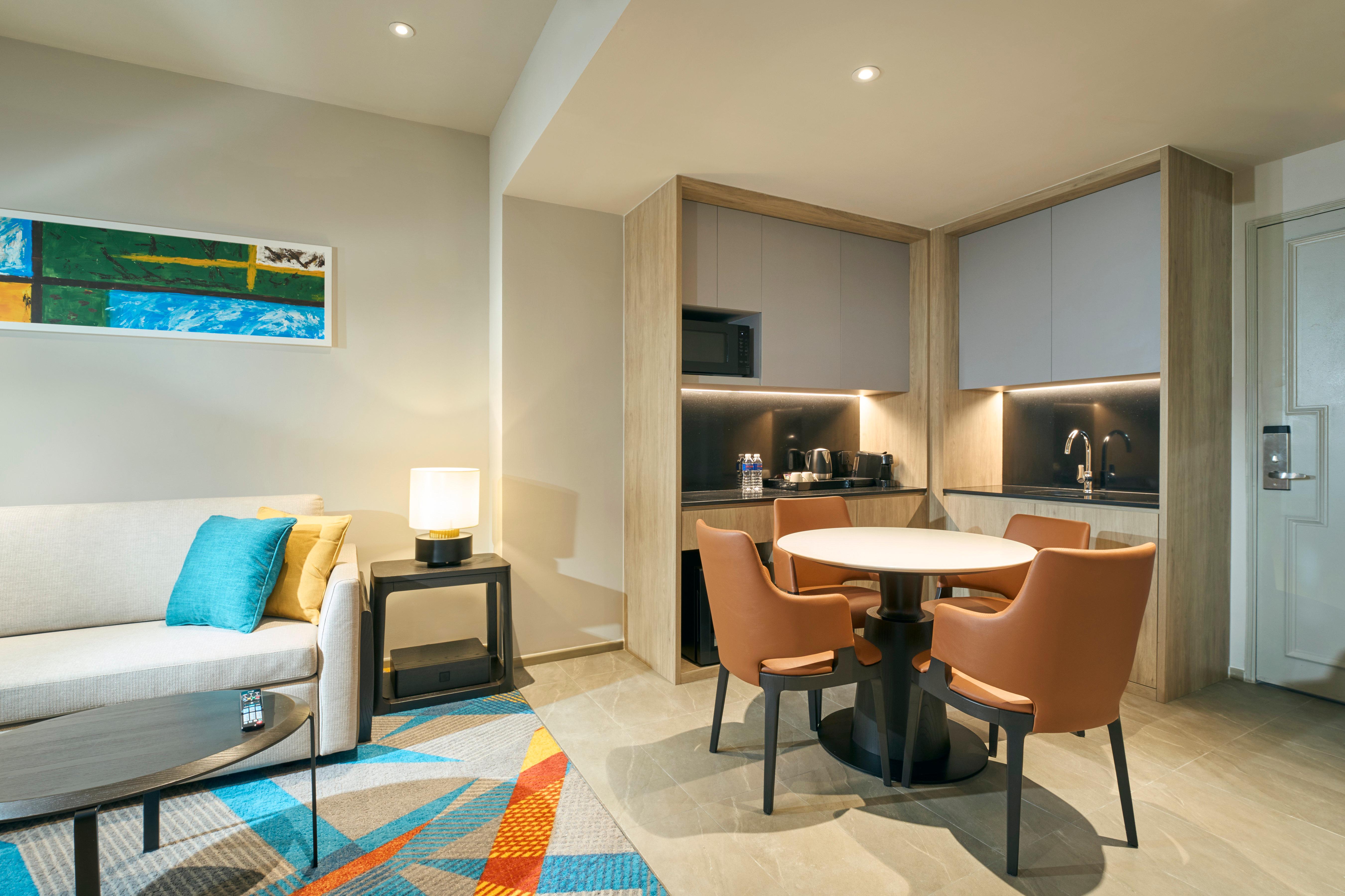 Suite with Kitchenette