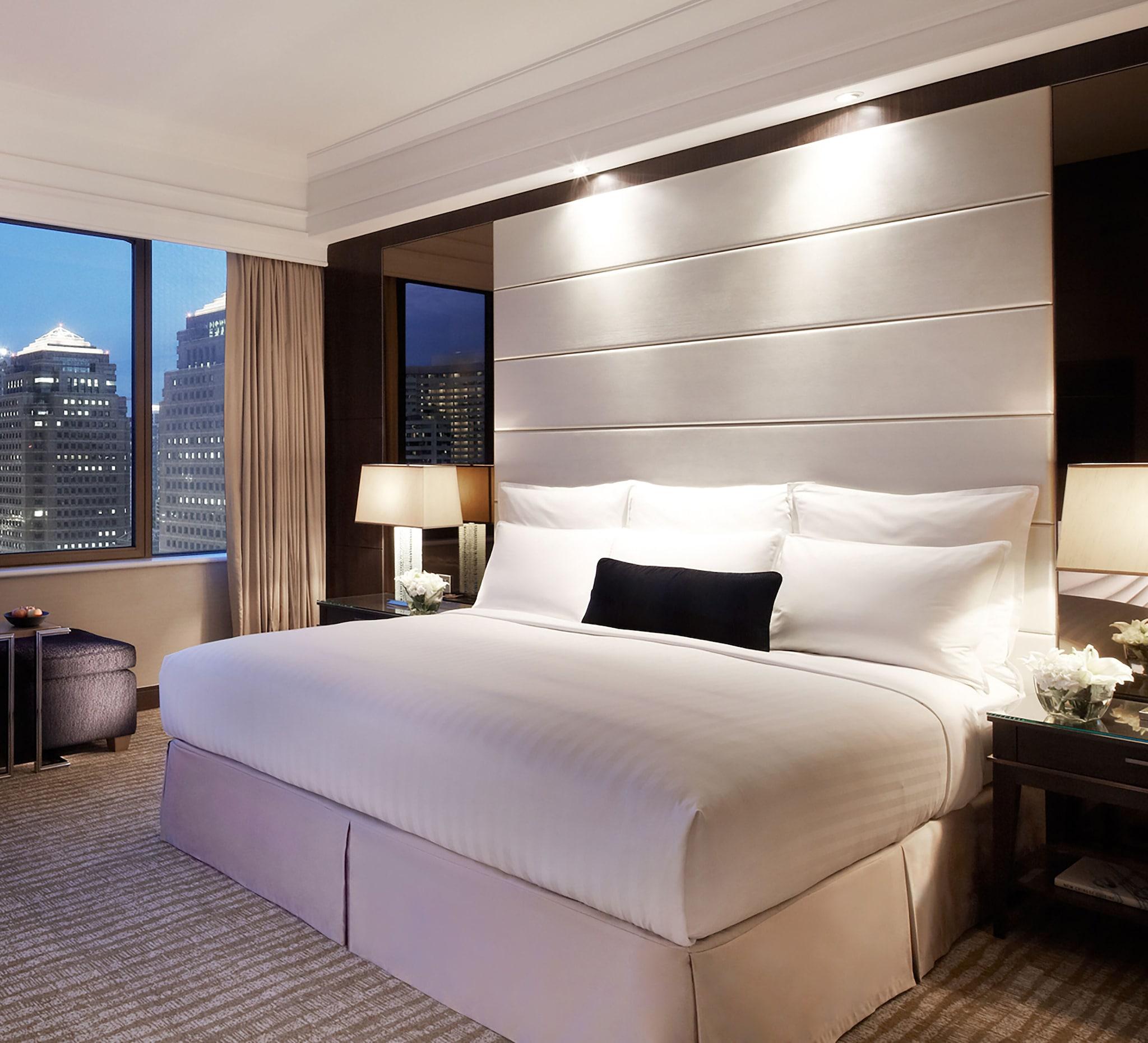 Double Deluxe King Bed