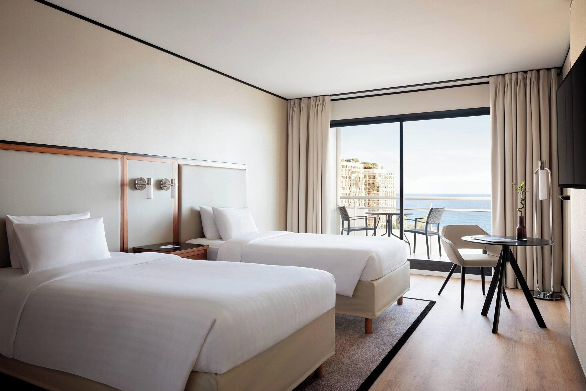 Twin Deluxe Sea View