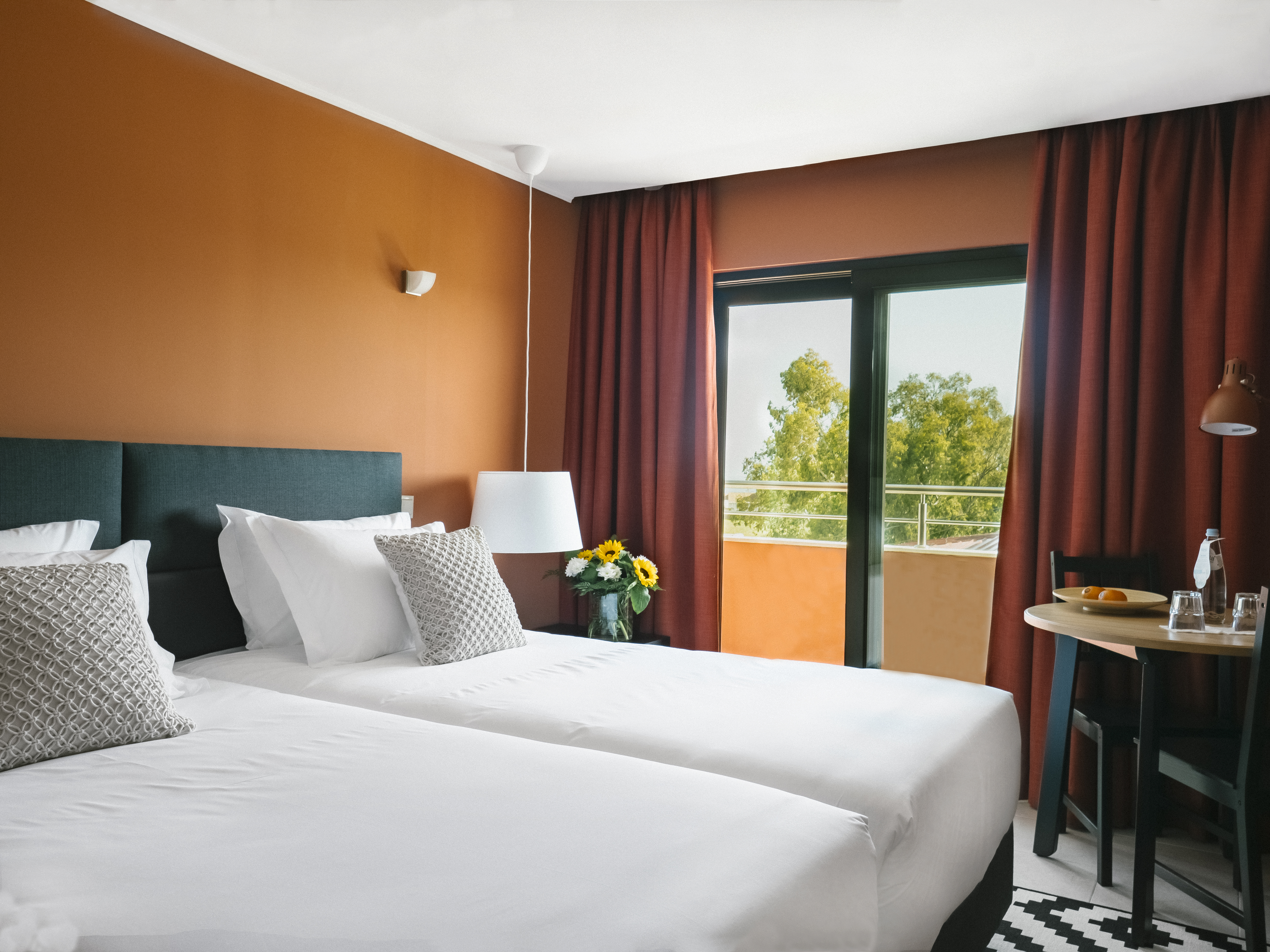 Double or Twin Standard