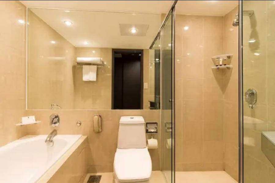 Double Premier King Bed