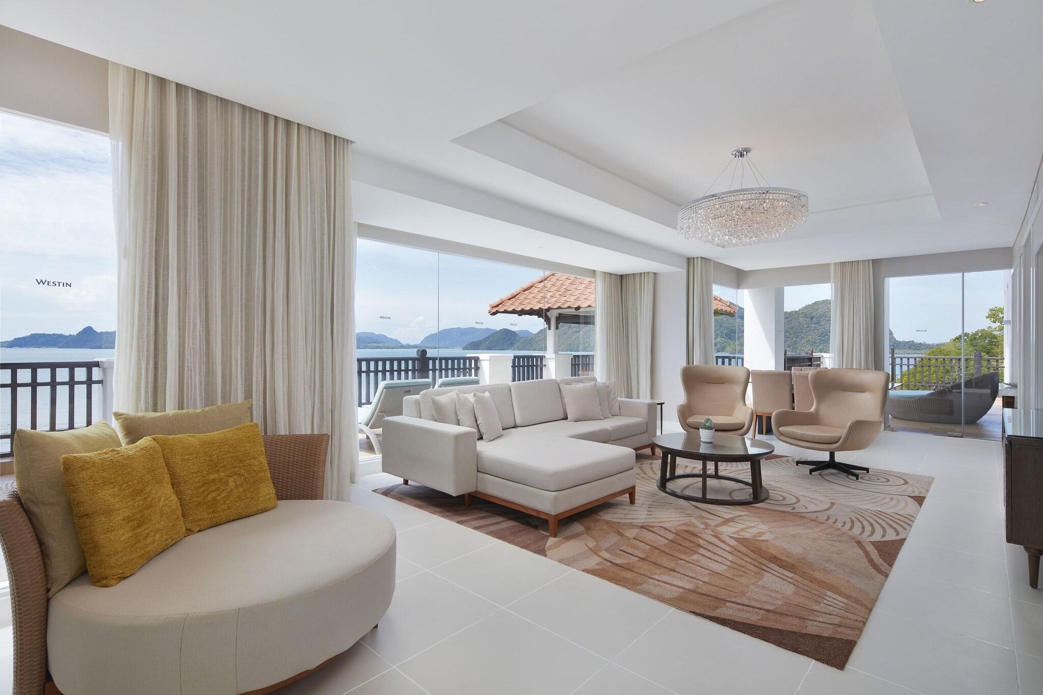 Suite King Bed Two Bedrooms