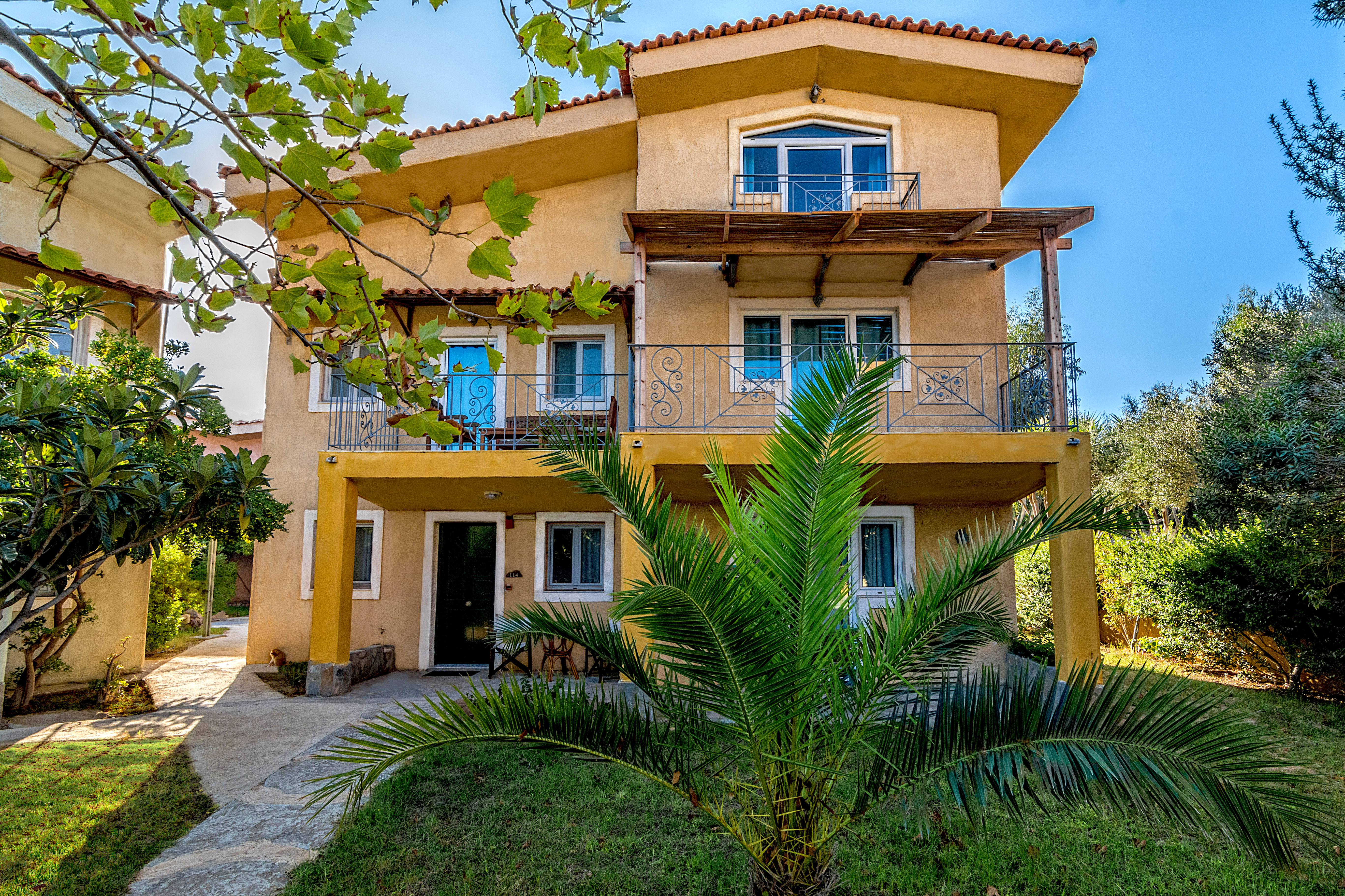 Suite Side Sea View Two Bedrooms