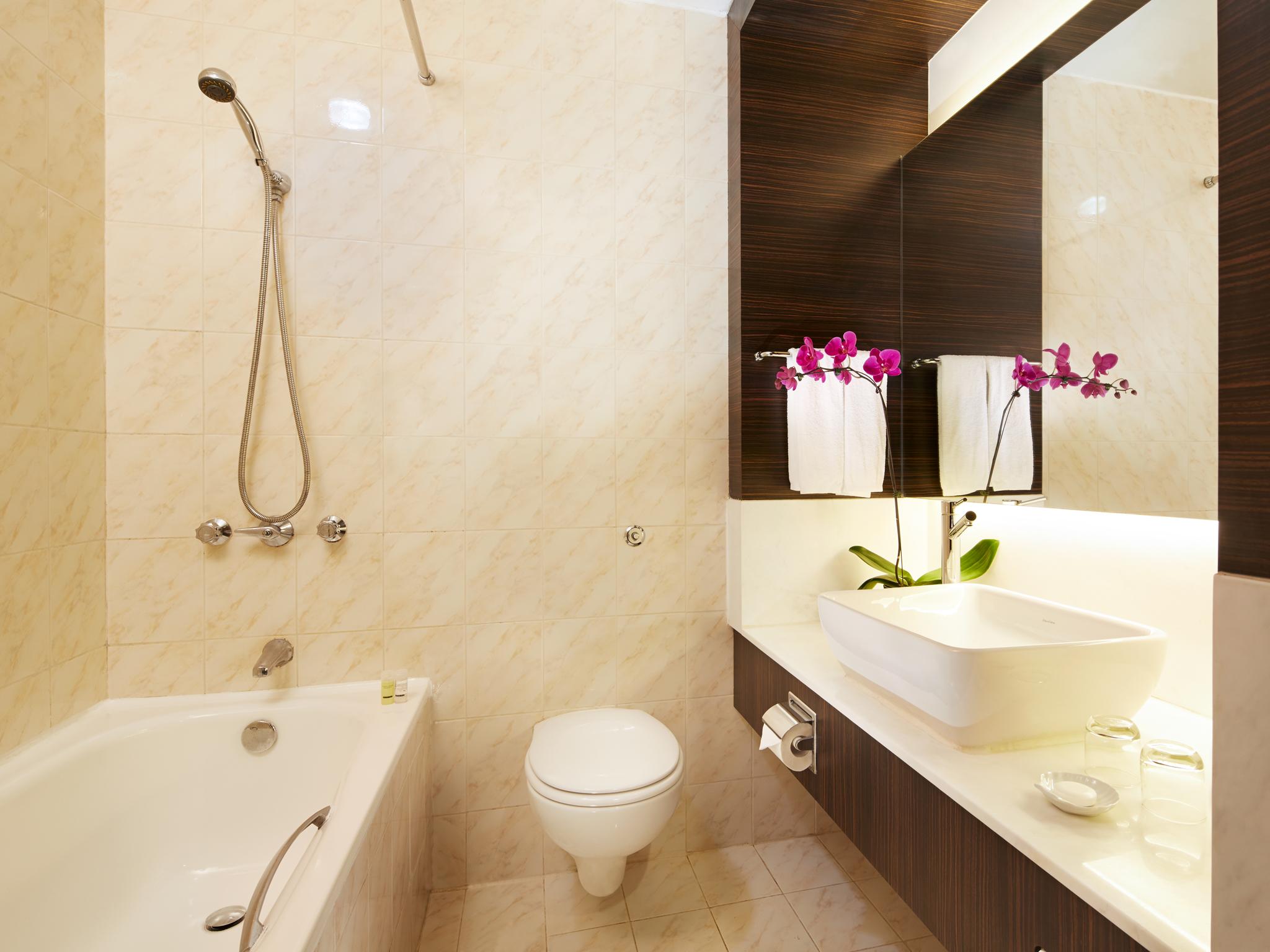 Double or Twin Superior