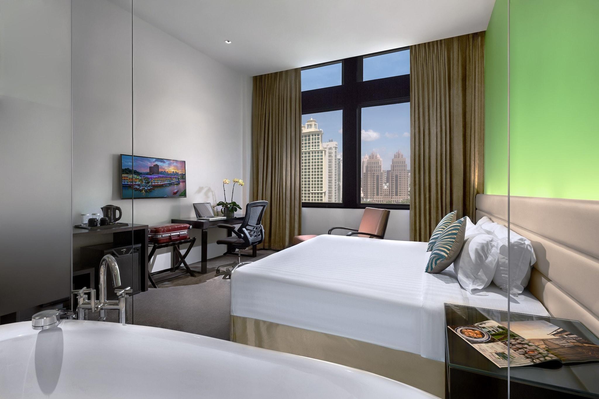 Double Club Executive