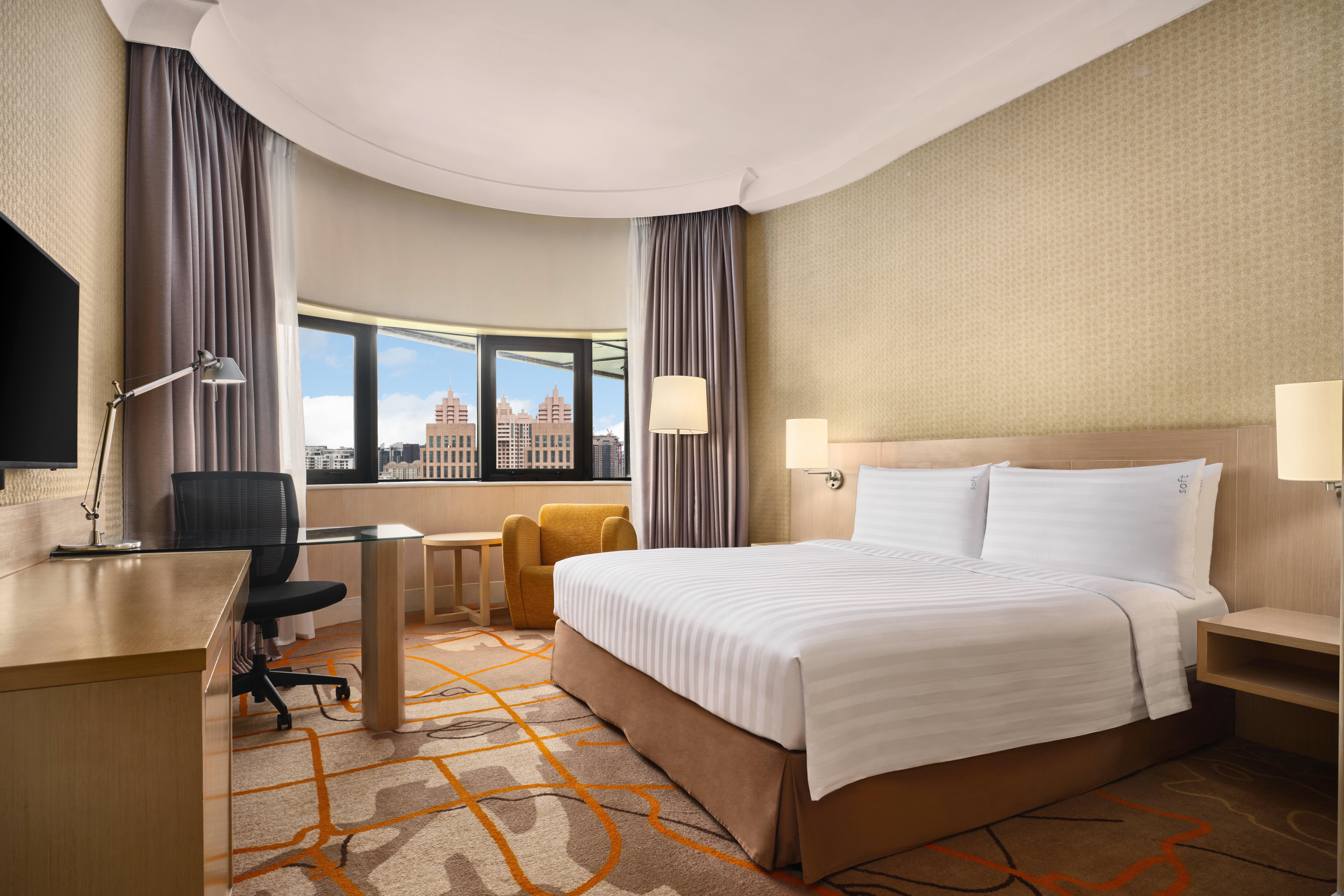 Junior Suite King Size Bed