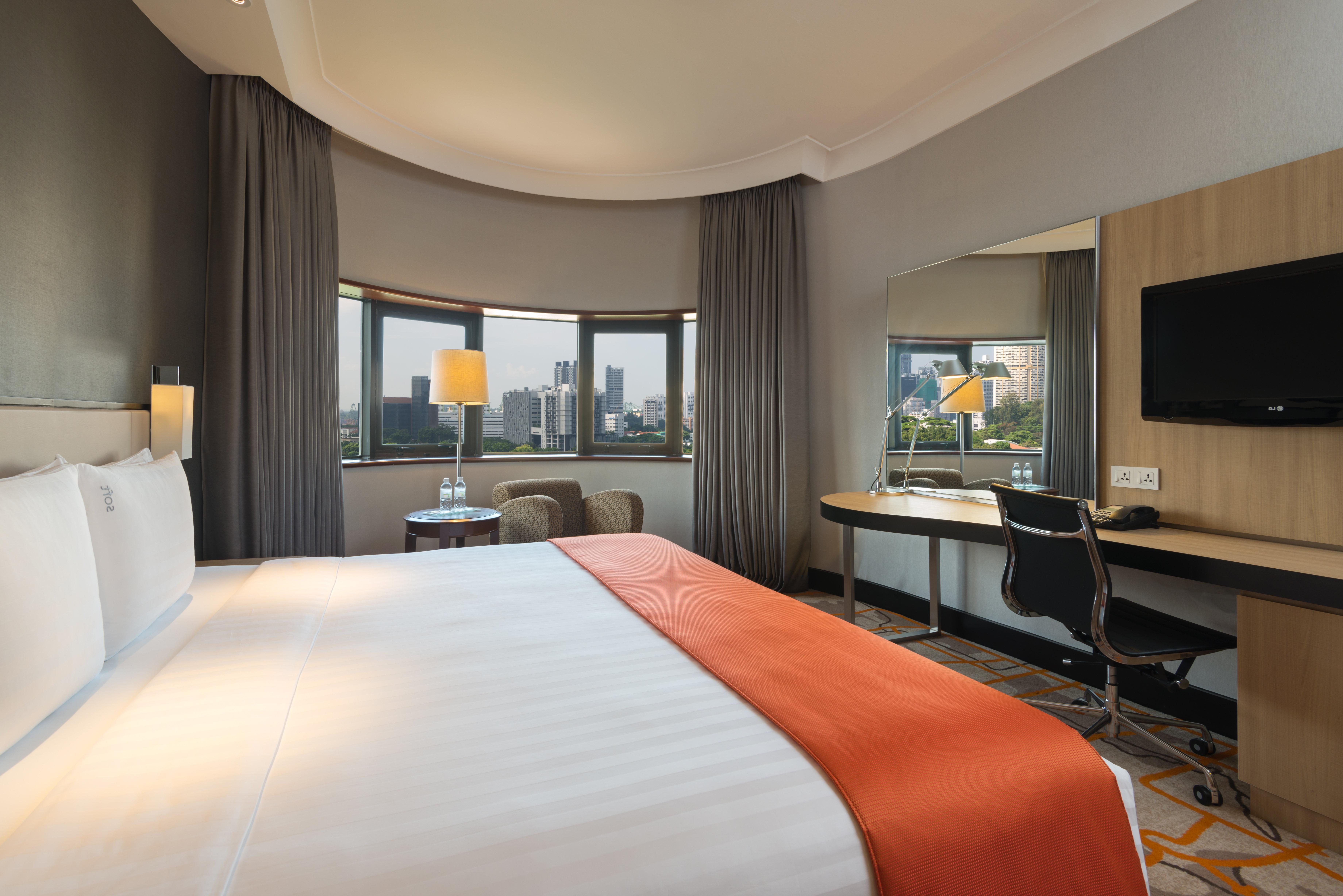 Double Deluxe King Bed